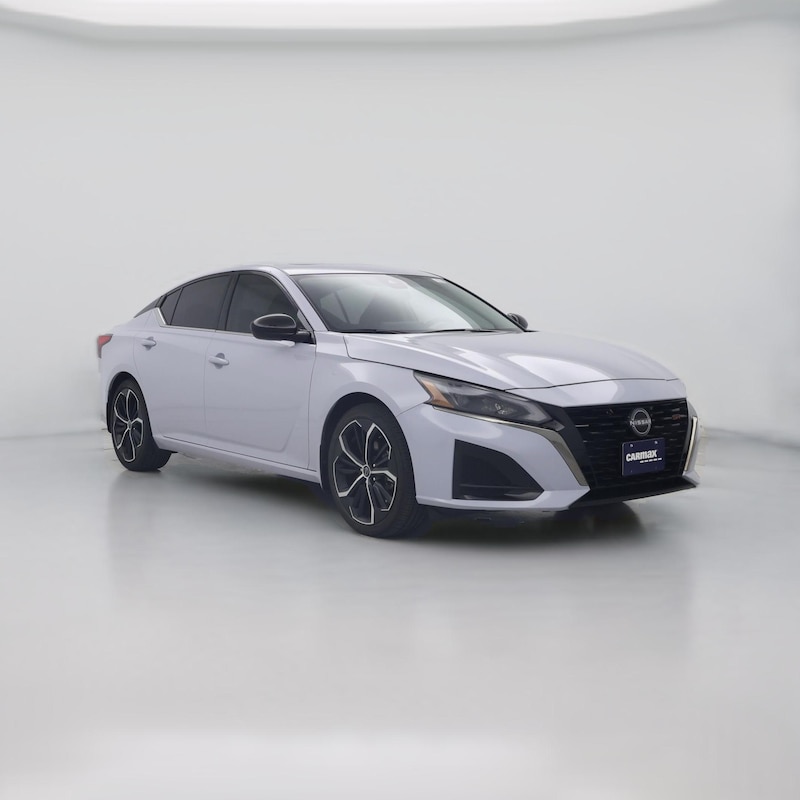 2024 Nissan Altima SR