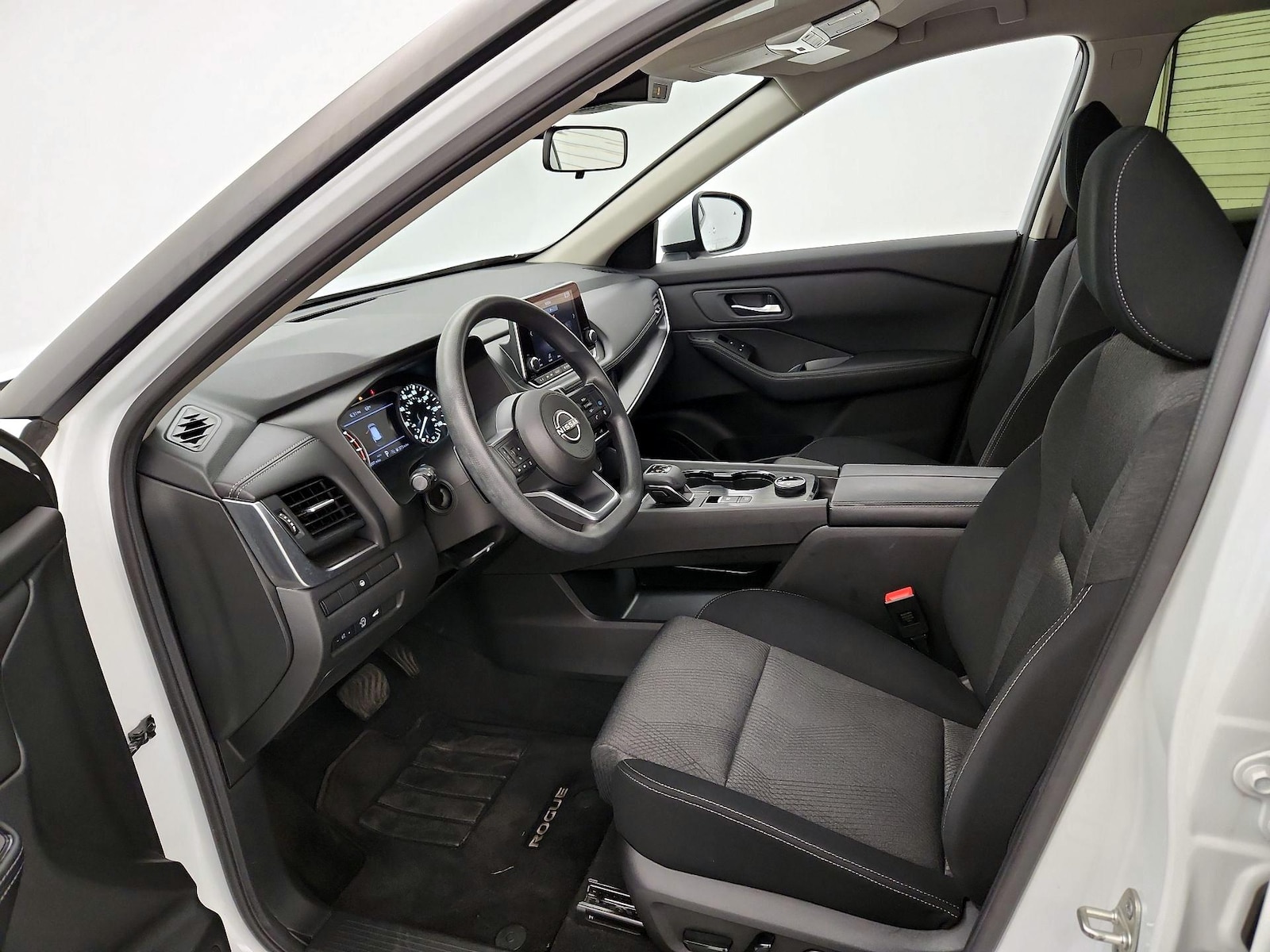 Power Seat(s) & Side Airbags