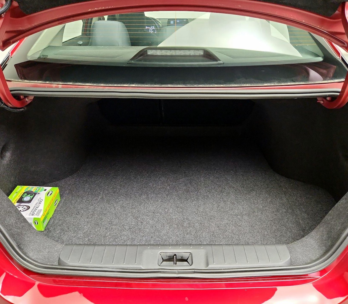 Trunk/Cargo (Seats Up)