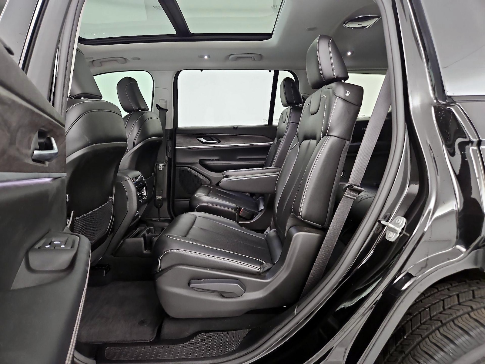 Rear Air Conditioning