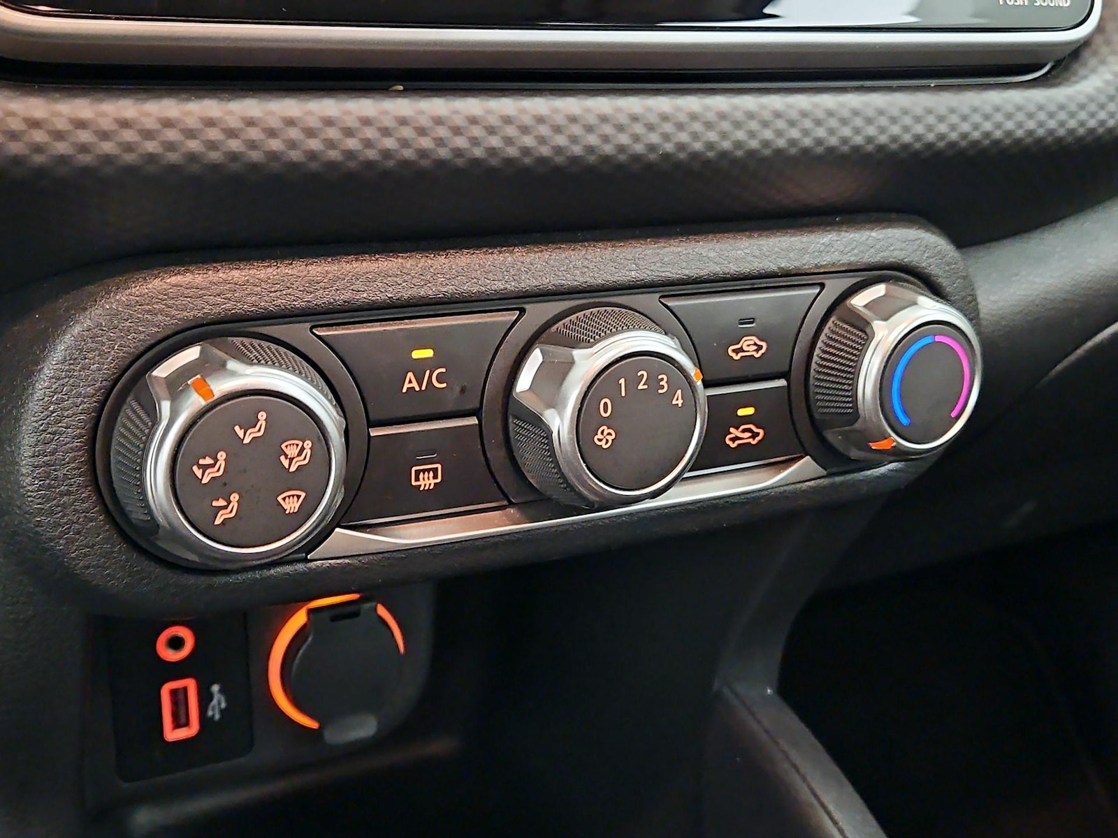 2024 Nissan Kicks S - Photo 17