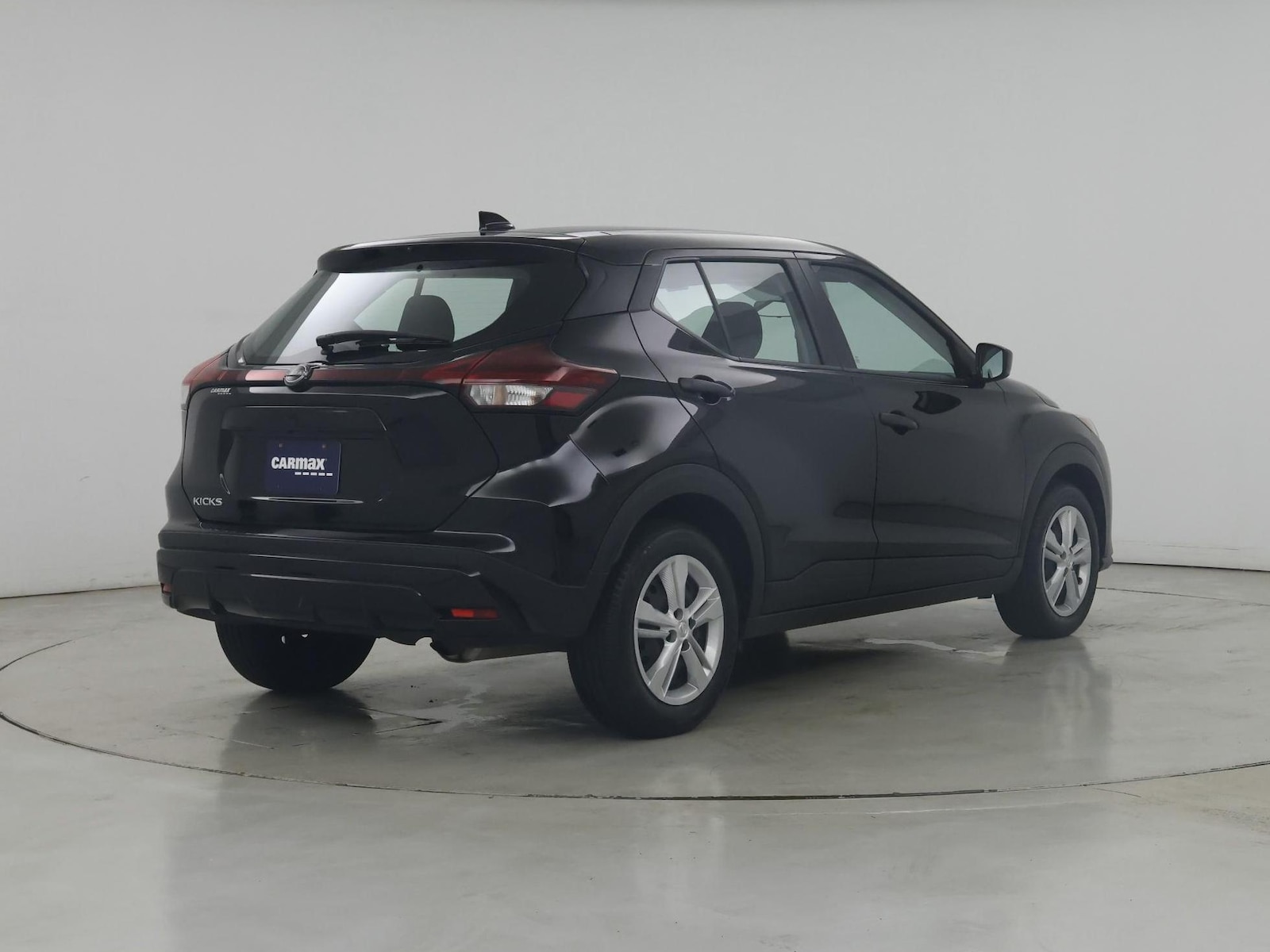 2024 Nissan Kicks S - Photo 9