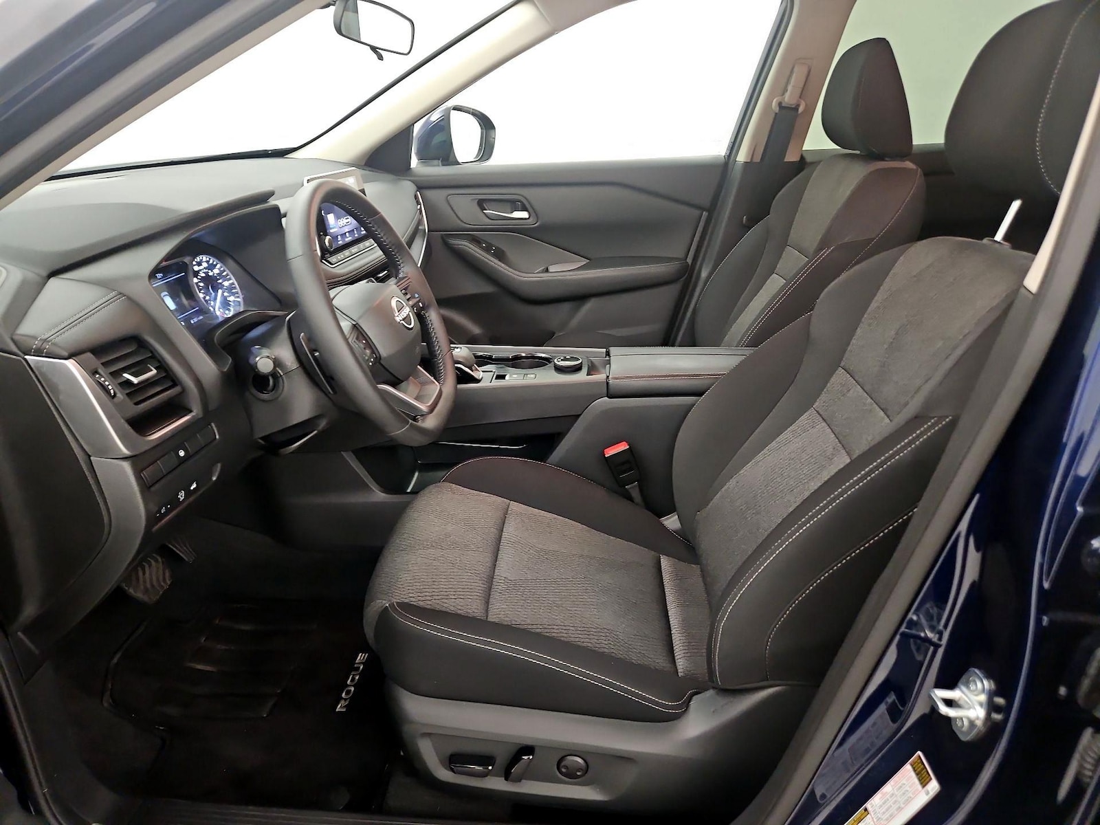 Power Seat(s) & Side Airbags