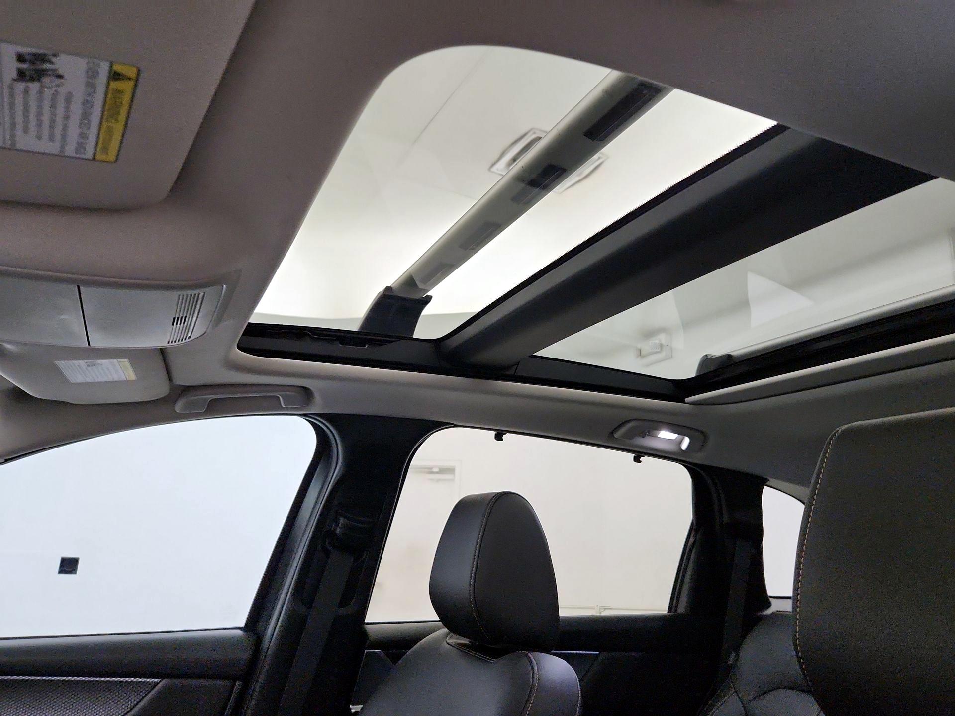 Thumbnail: 2024 Mazda CX-90 - 18