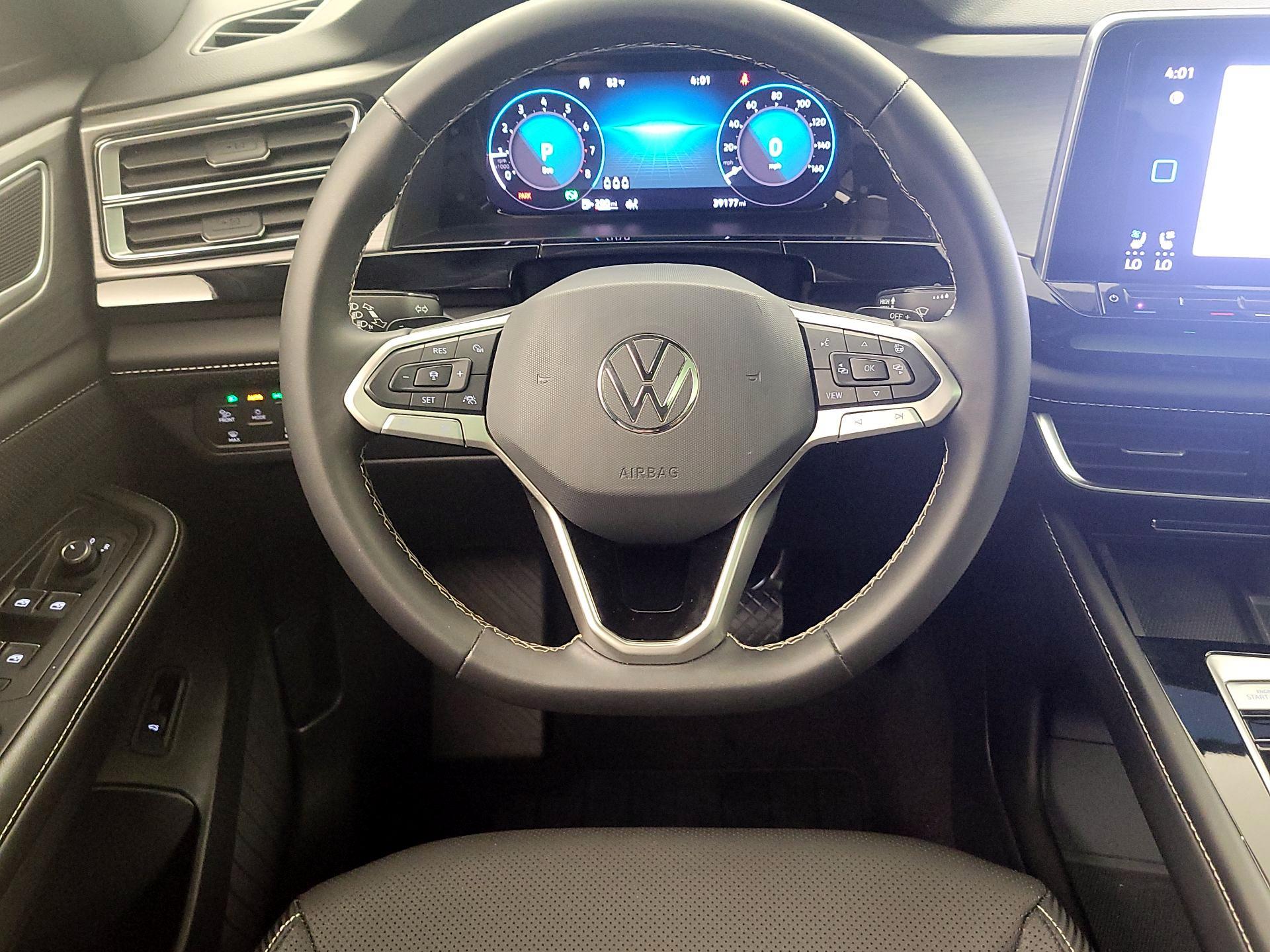 Thumbnail: 2024 Volkswagen Atlas - 10