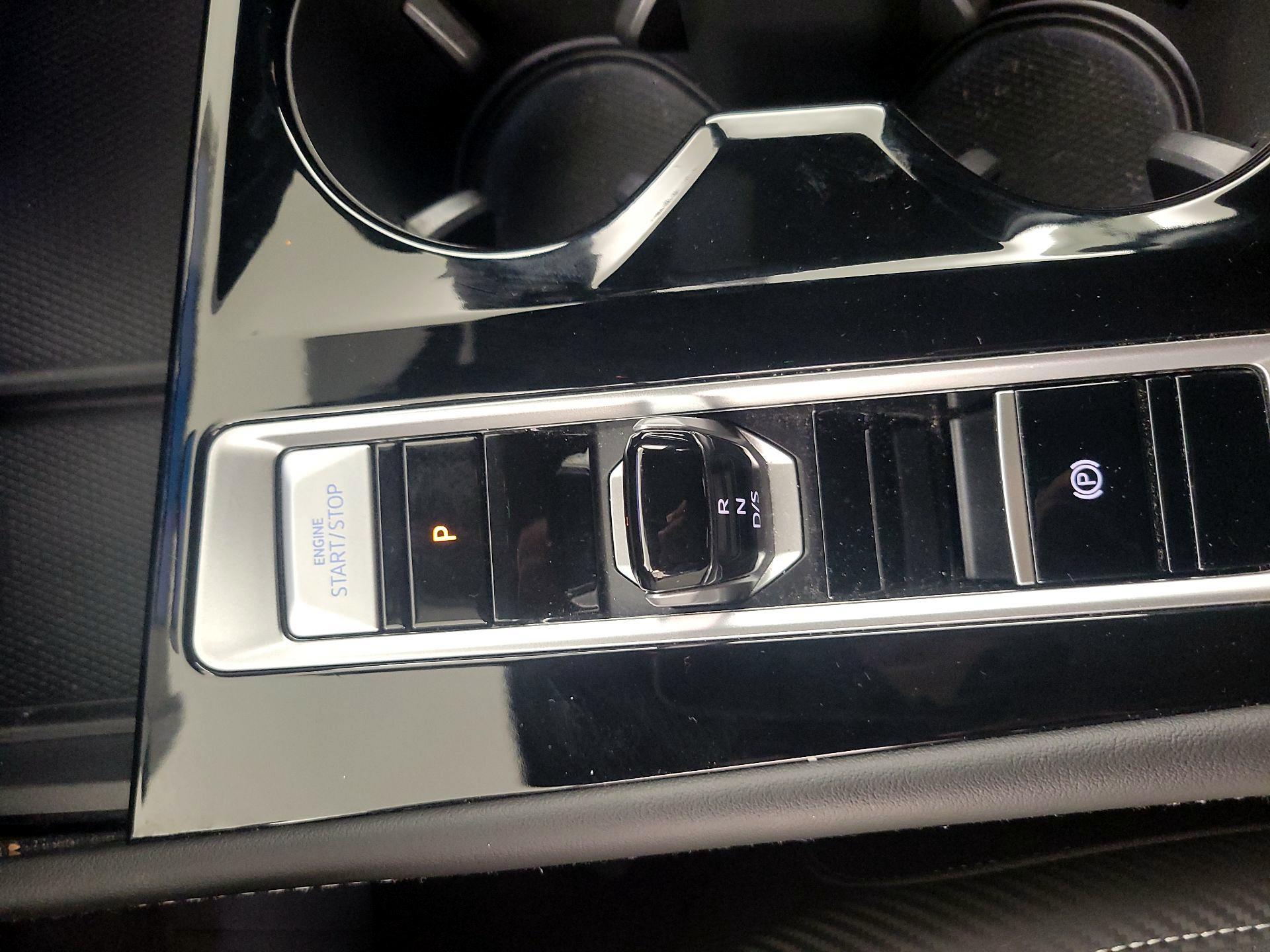 Thumbnail: 2024 Volkswagen Atlas - 17