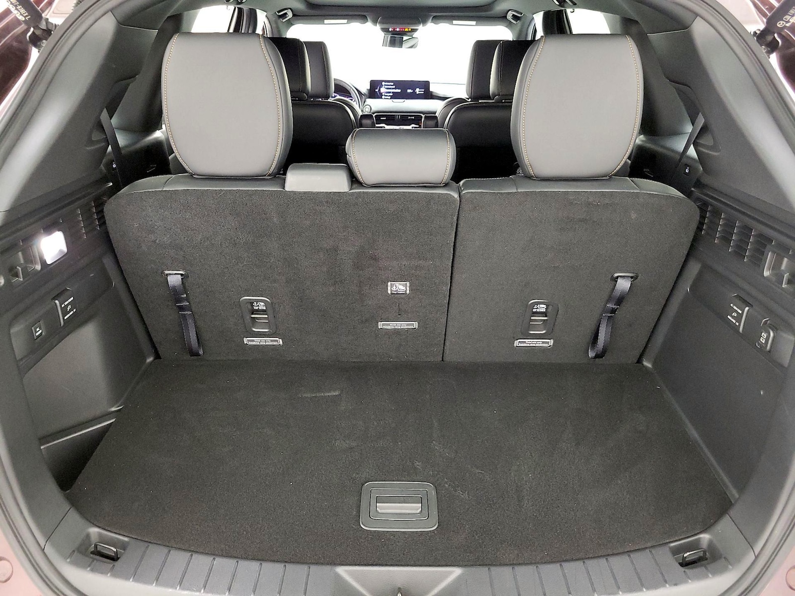 2024 Mazda CX-90 Premium Plus Package - Photo 24