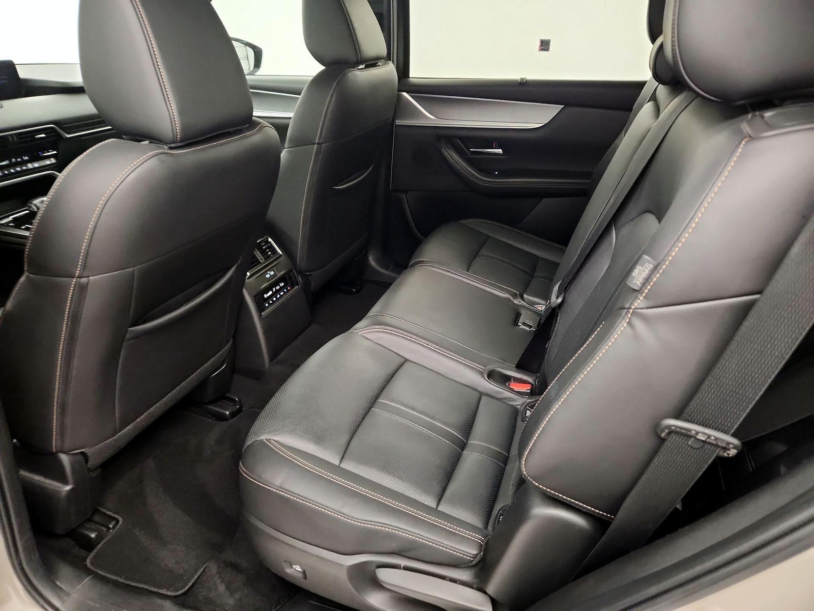 Rear Air Conditioning
