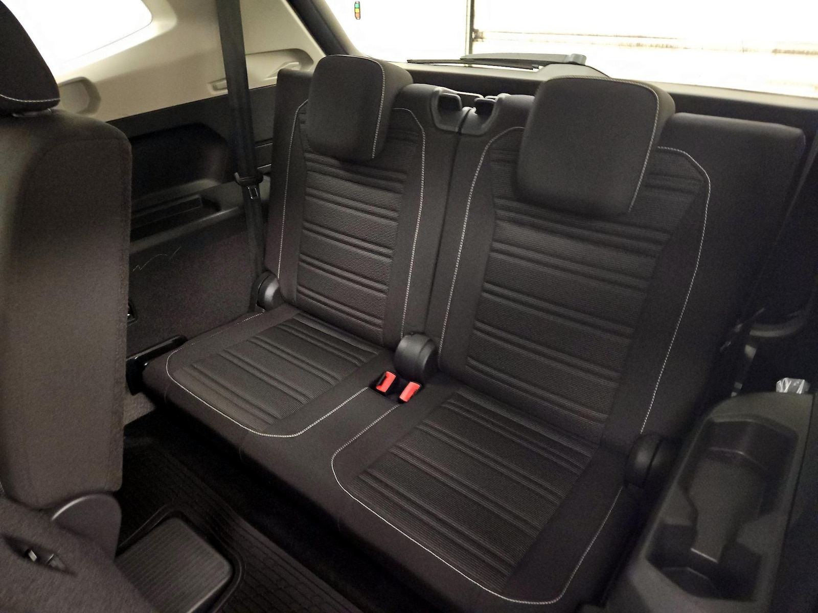 2023 Volkswagen Tiguan S - Photo 21