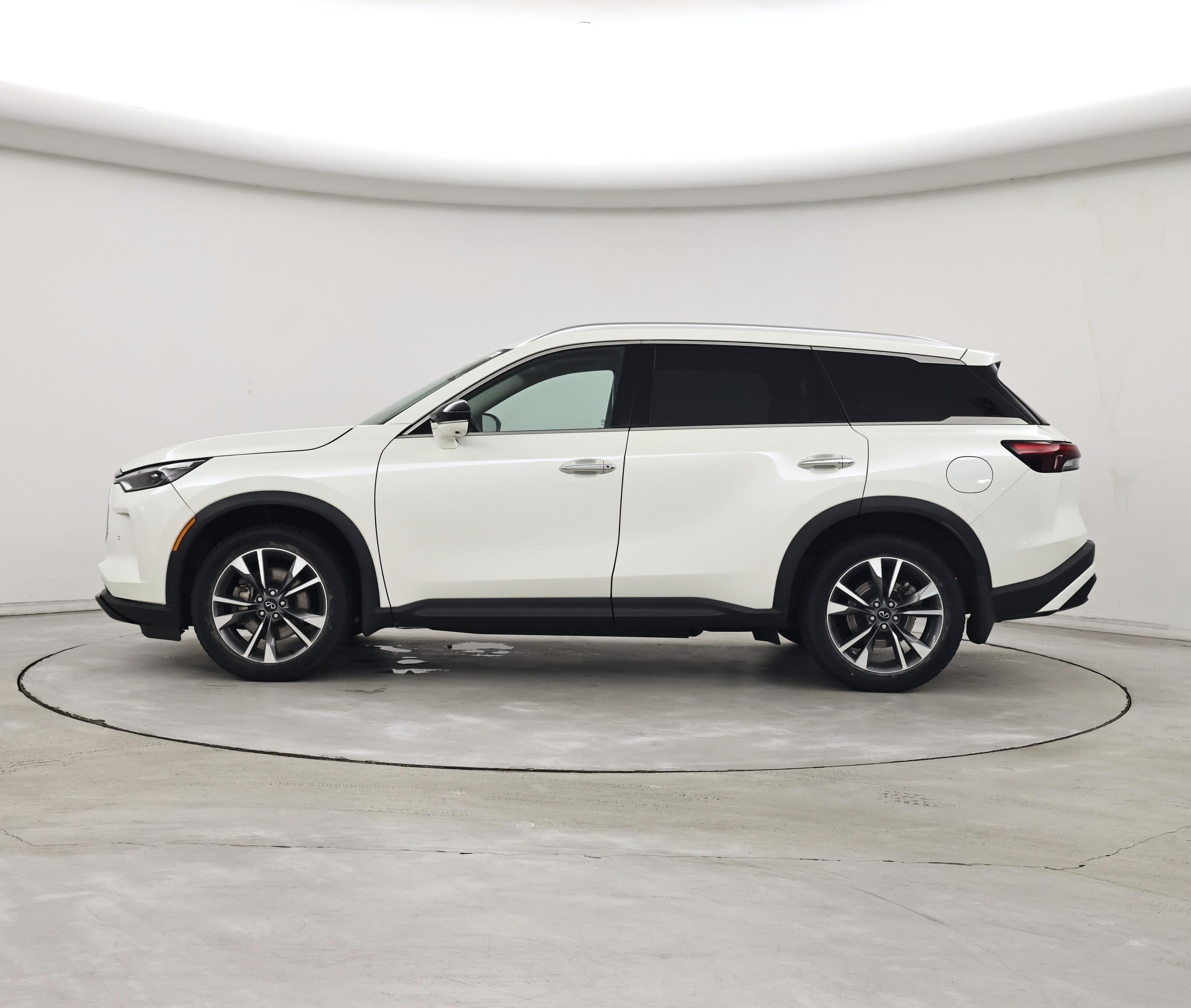 Thumbnail: 2023 INFINITI QX60 - 3