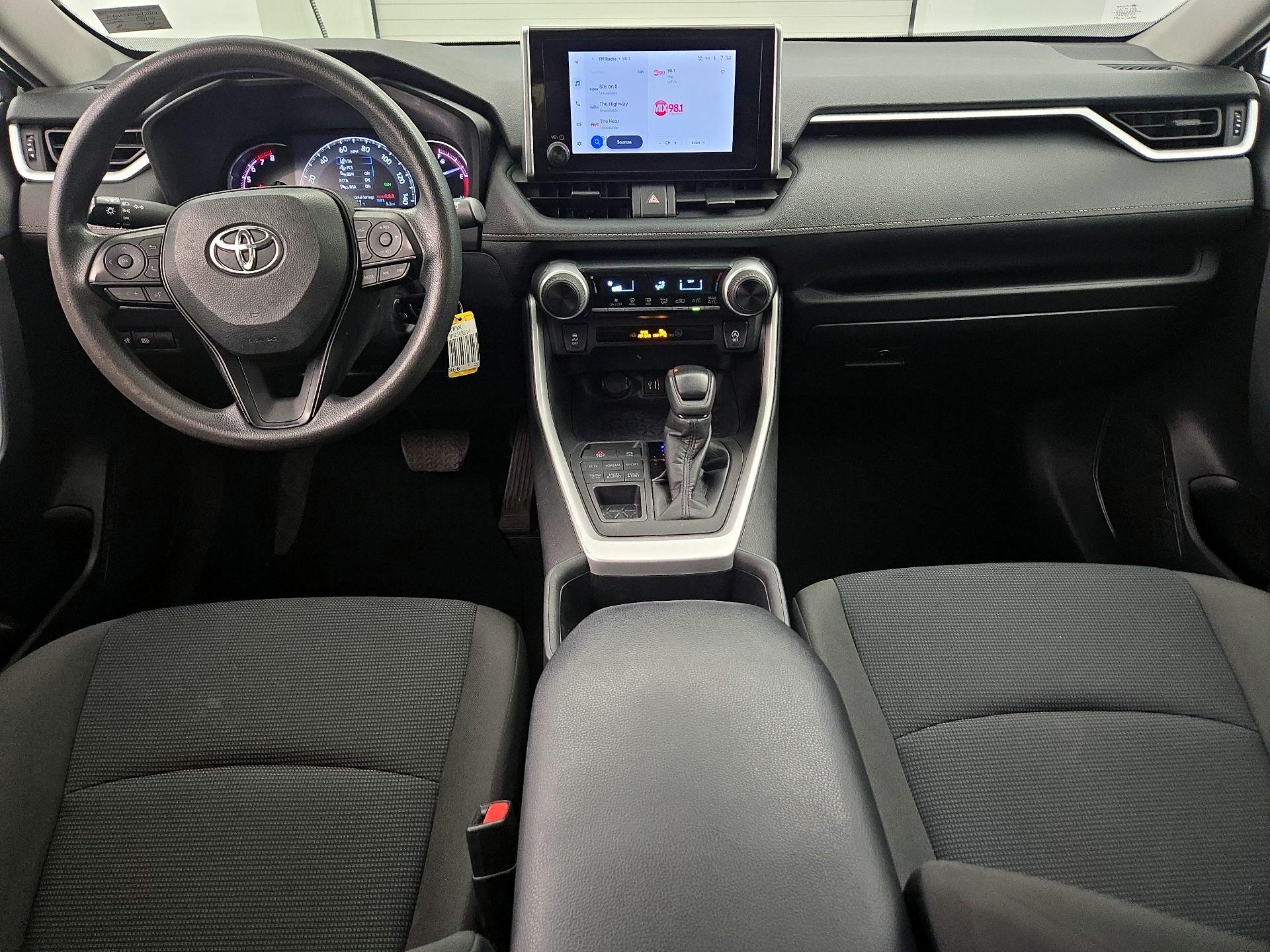 Thumbnail: 2023 Toyota RAV4 - 9