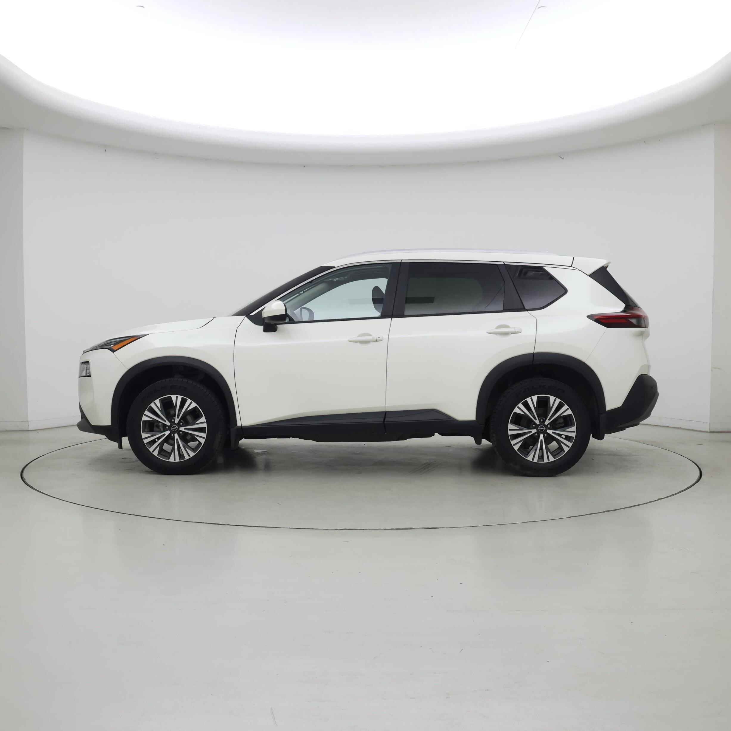Thumbnail: 2023 Nissan Rogue - 3