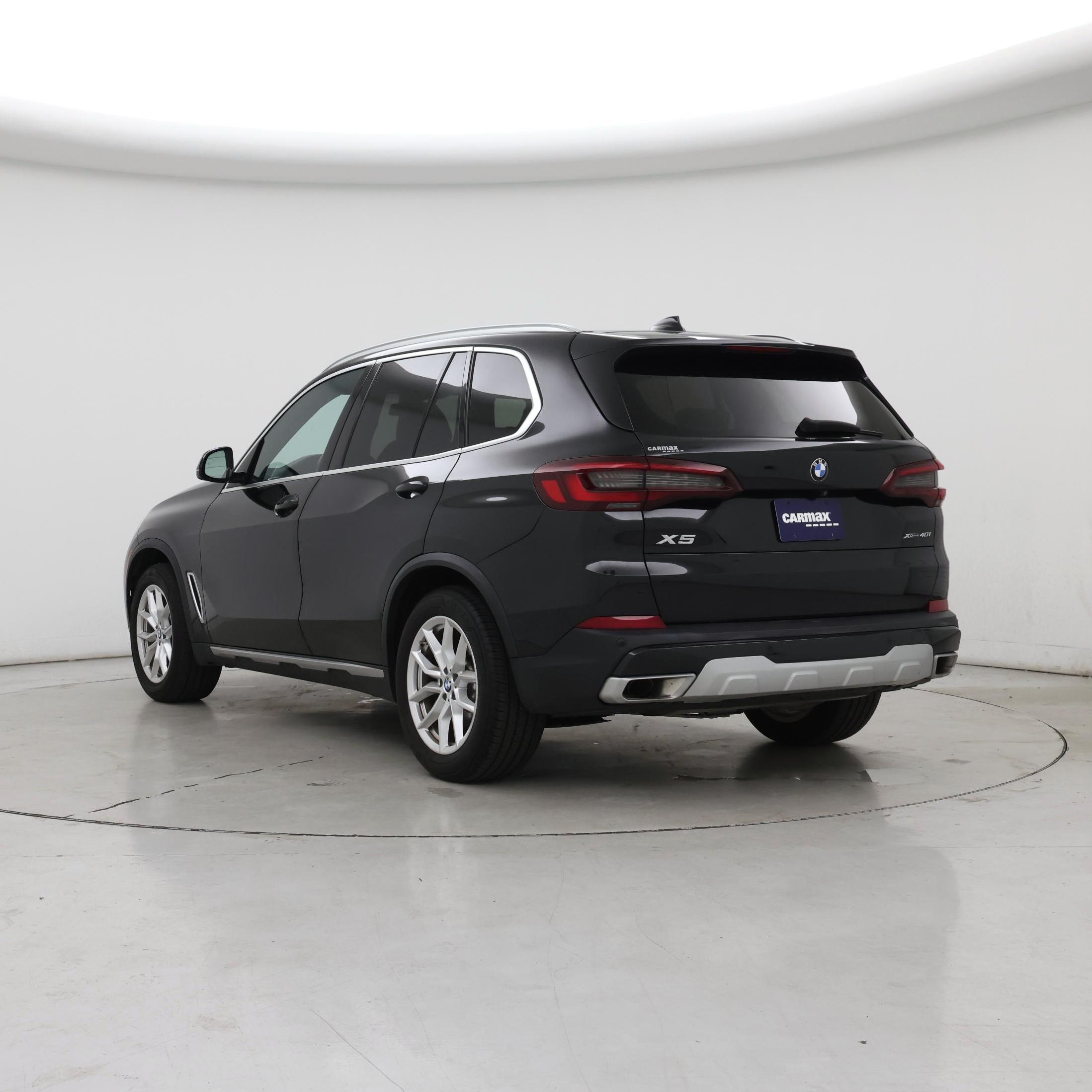 Thumbnail: 2023 BMW X5 - 2