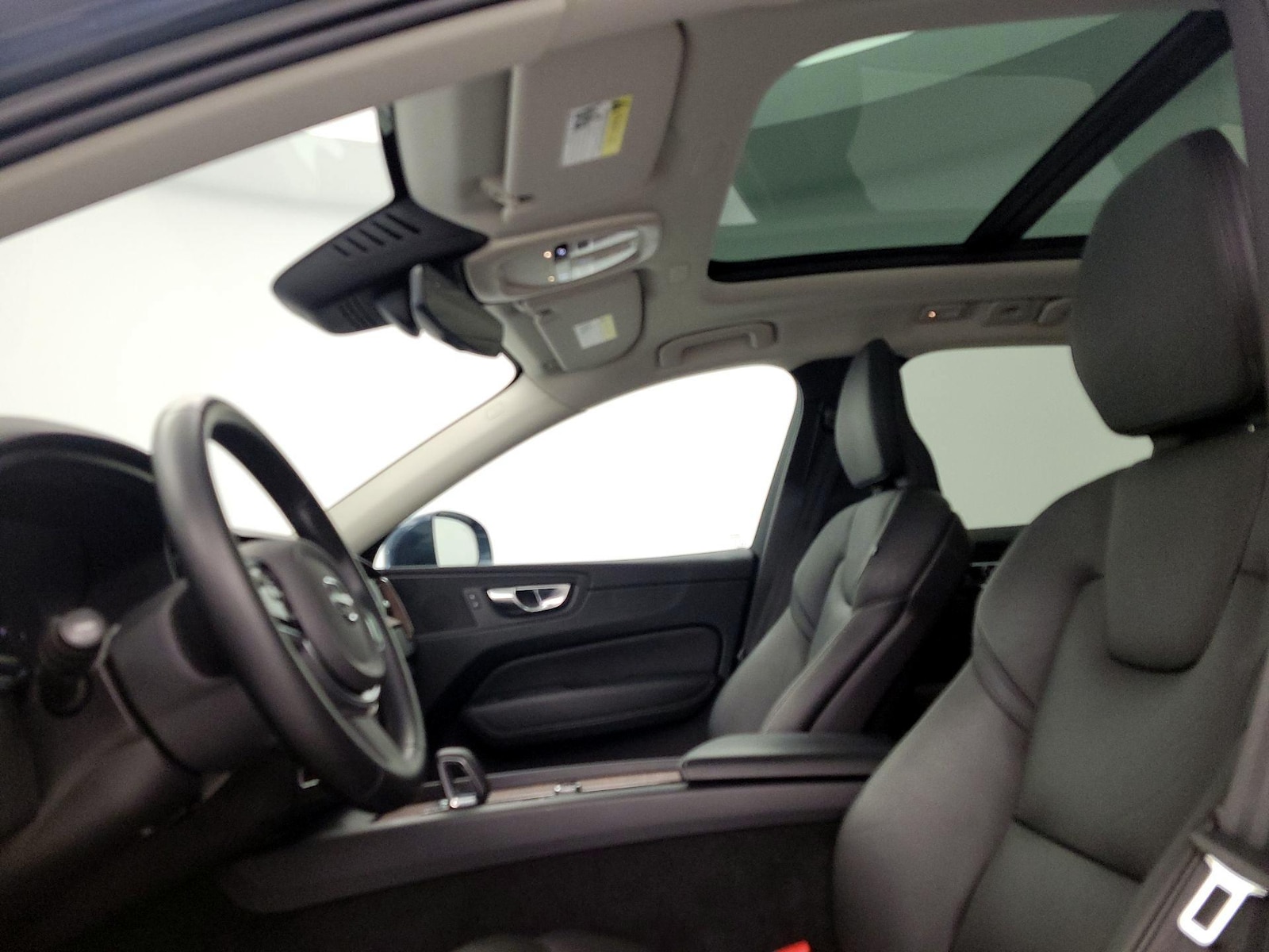 2023 Volvo XC60 Plus - Photo 21