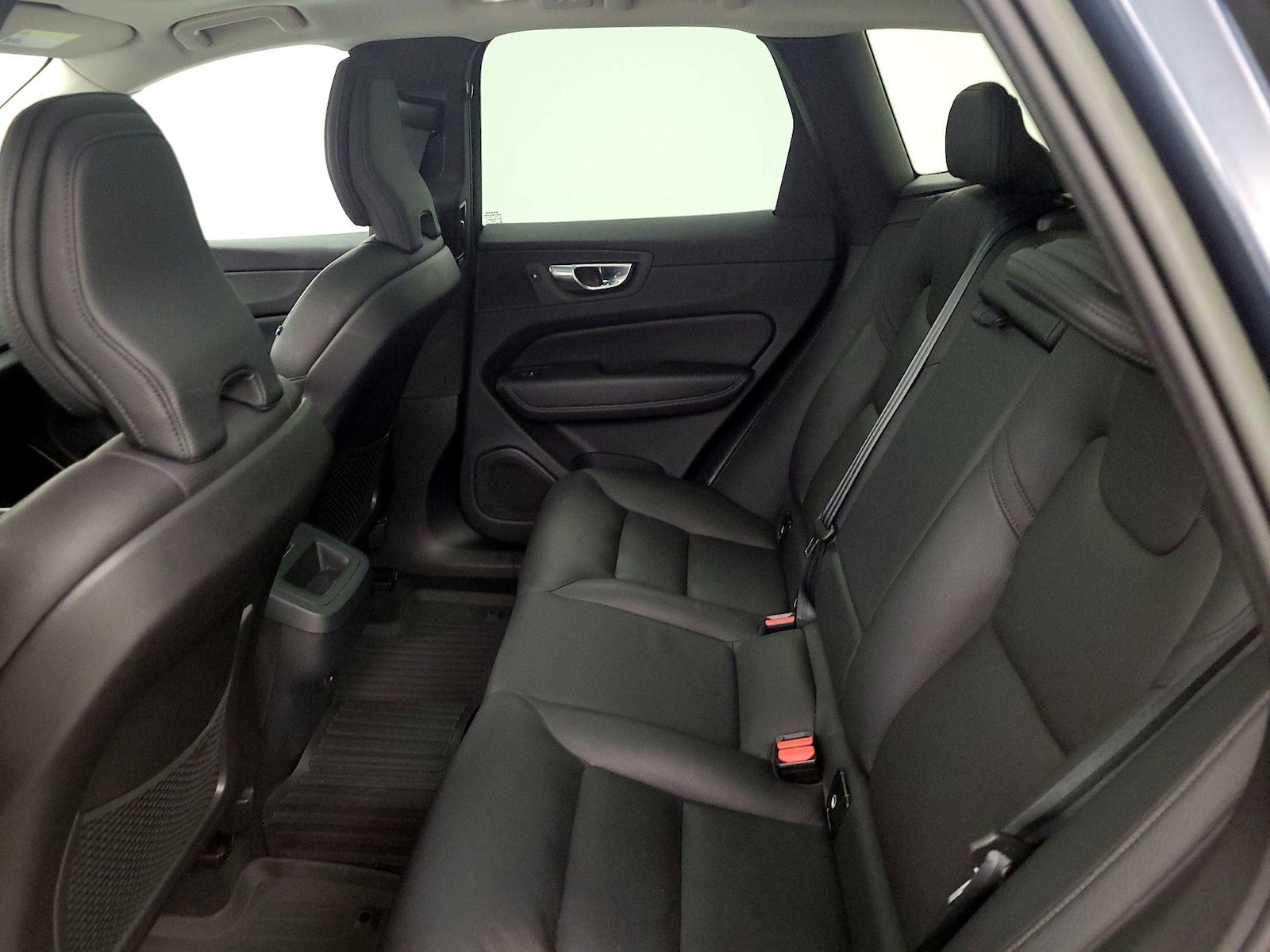 2023 Volvo XC60 Plus - Photo 22