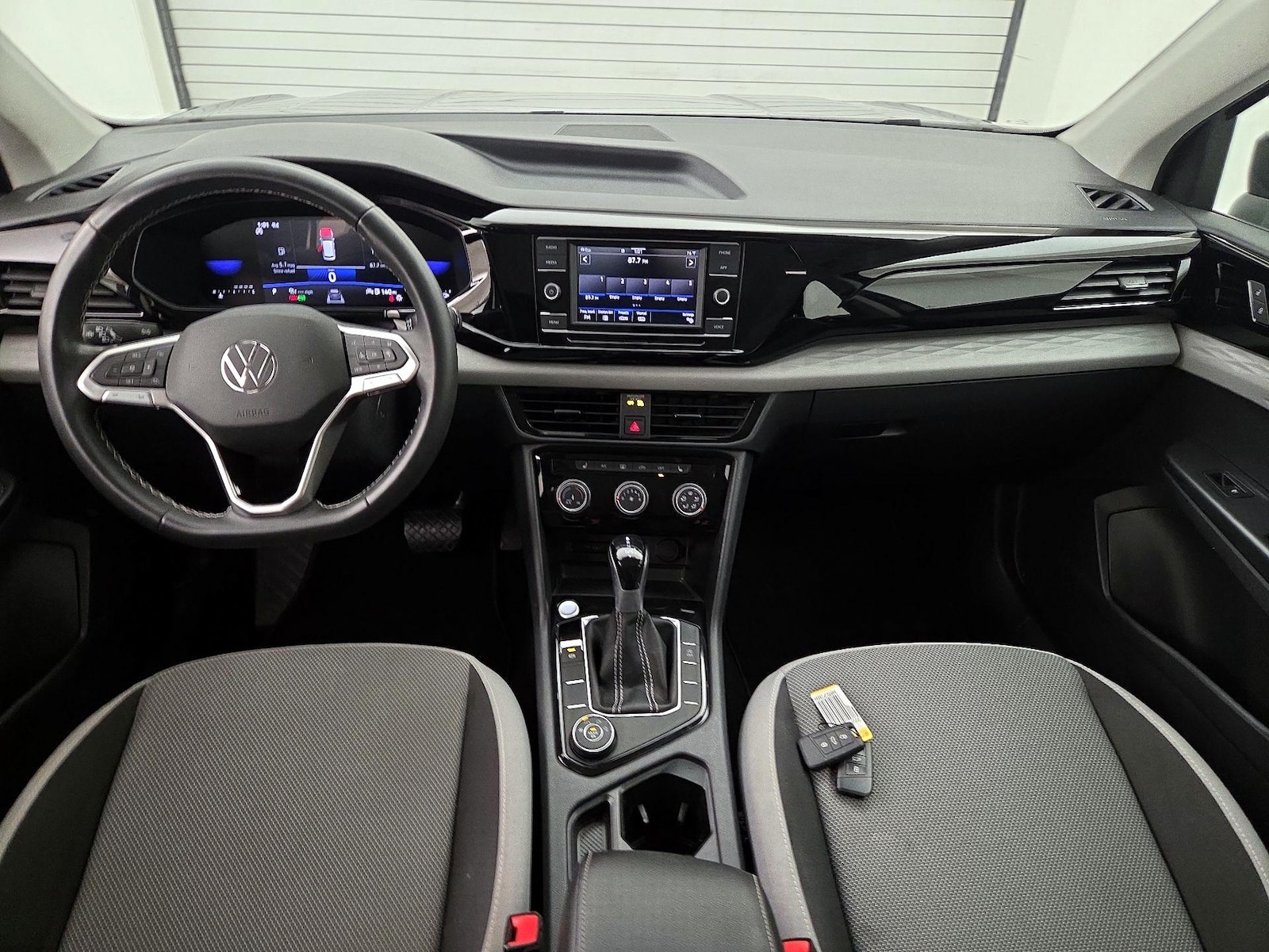 2023 Volkswagen Taos S - Photo 10