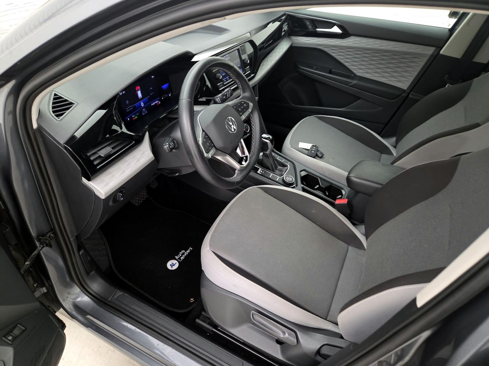 2023 Volkswagen Taos S - Photo 12