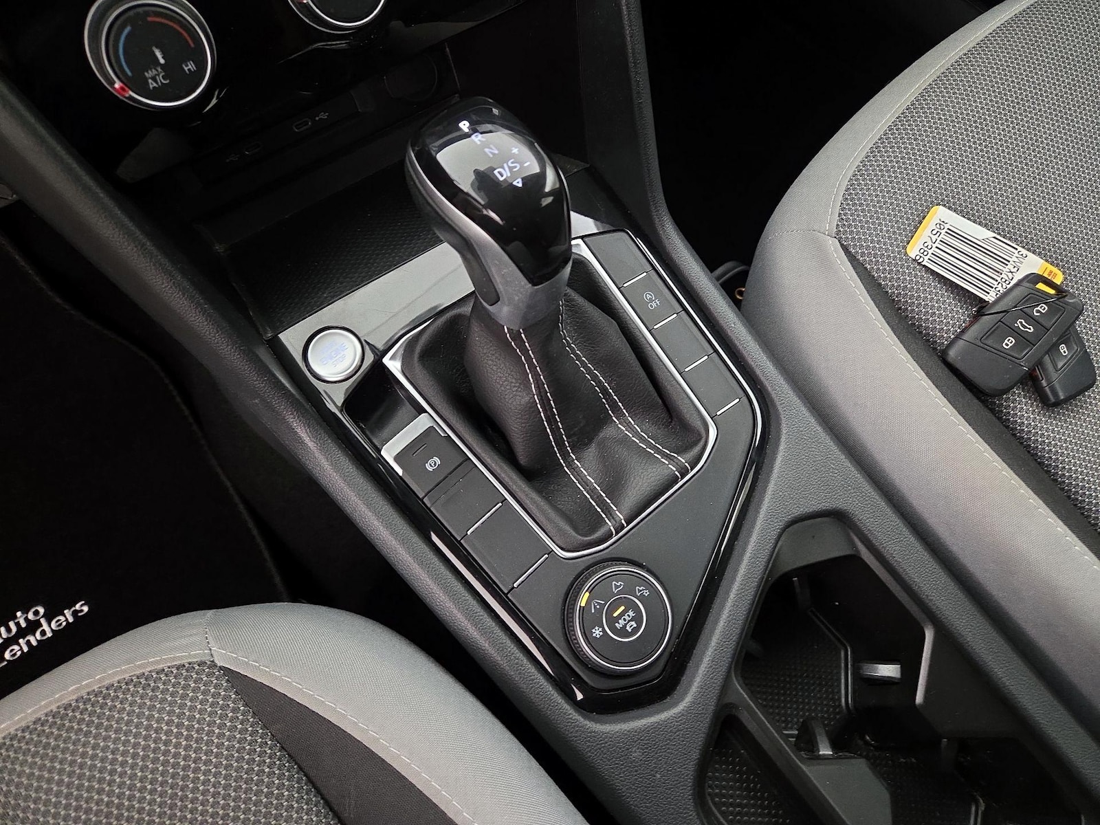 2023 Volkswagen Taos S - Photo 18