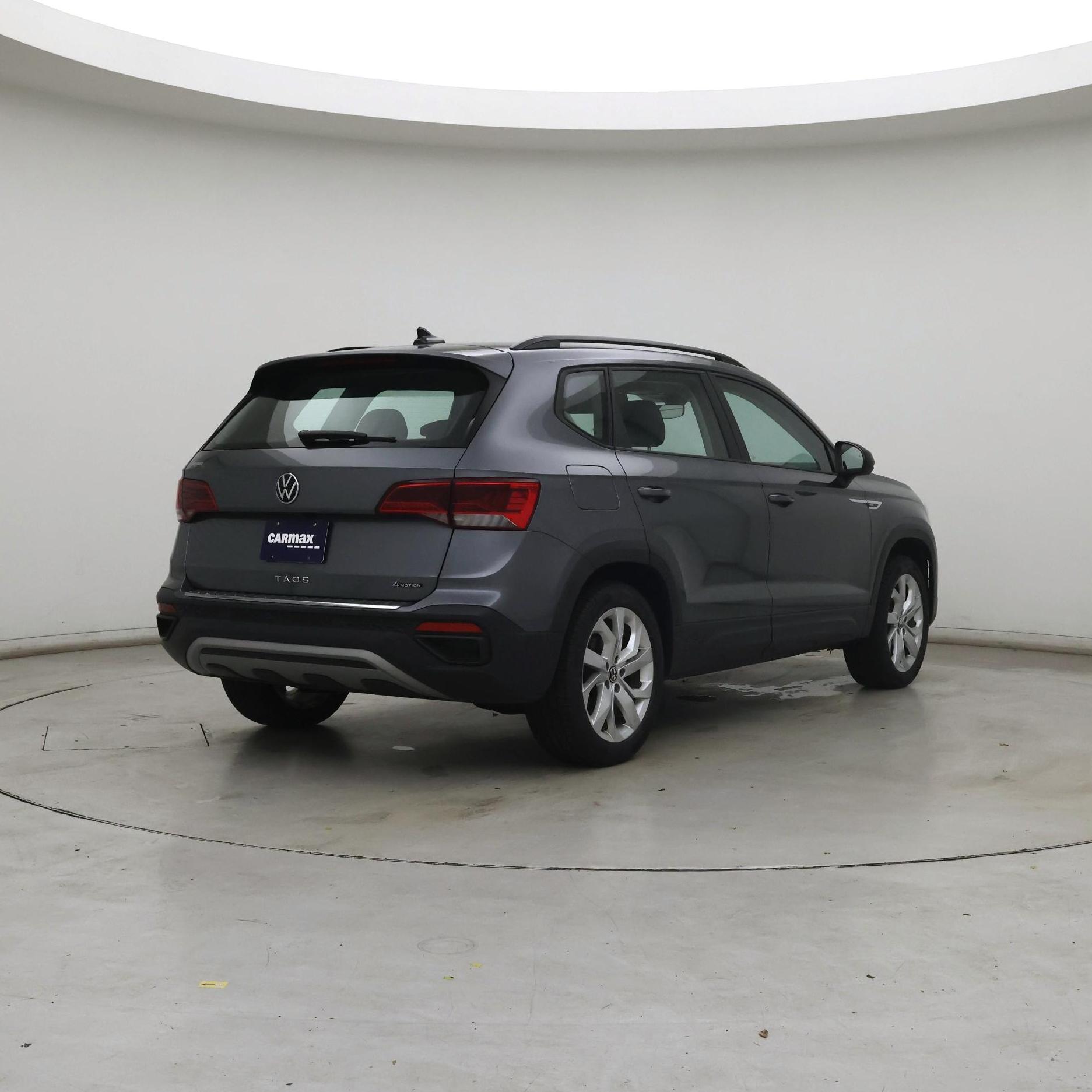 Thumbnail: 2023 Volkswagen Taos - 8