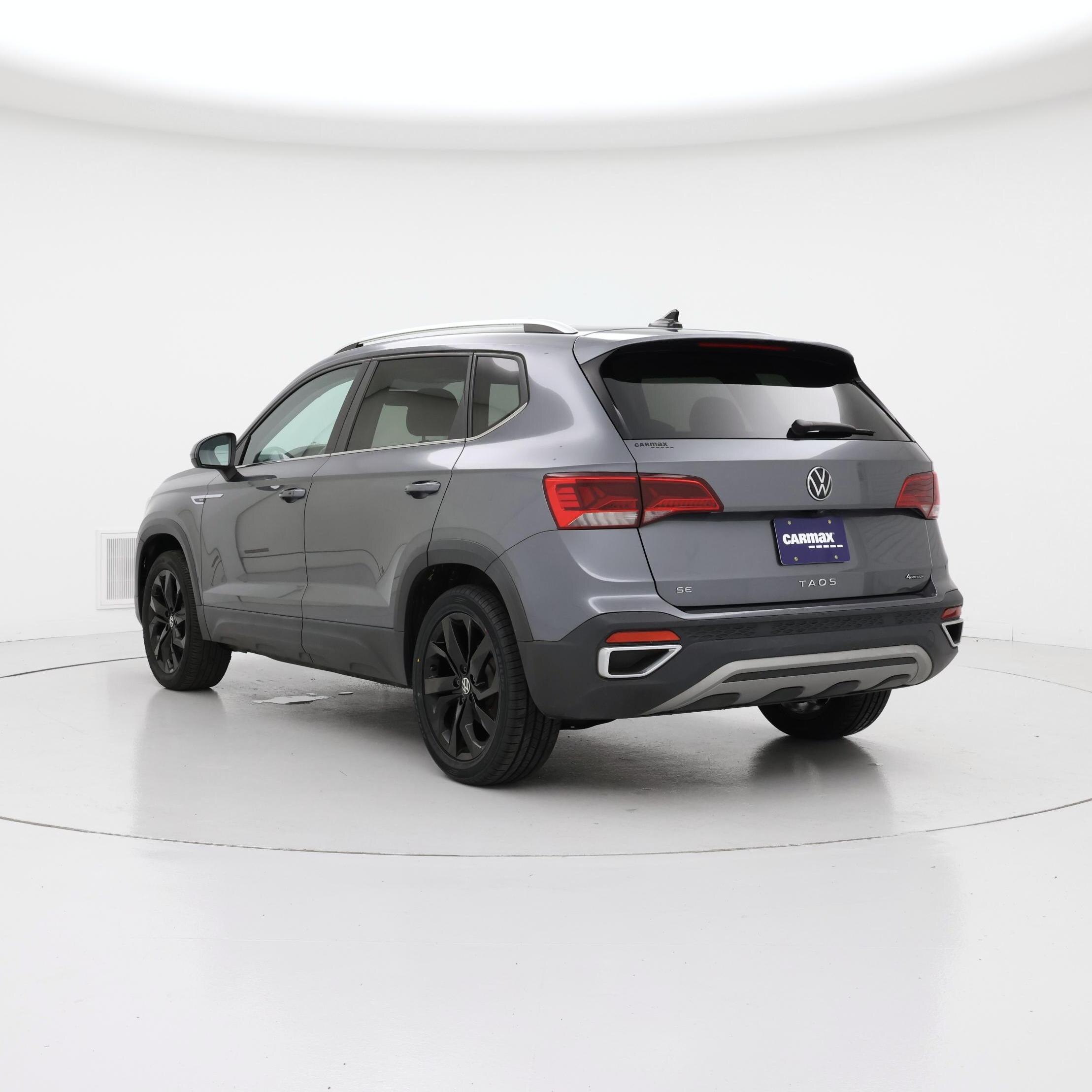 Thumbnail: 2022 Volkswagen Taos - 2