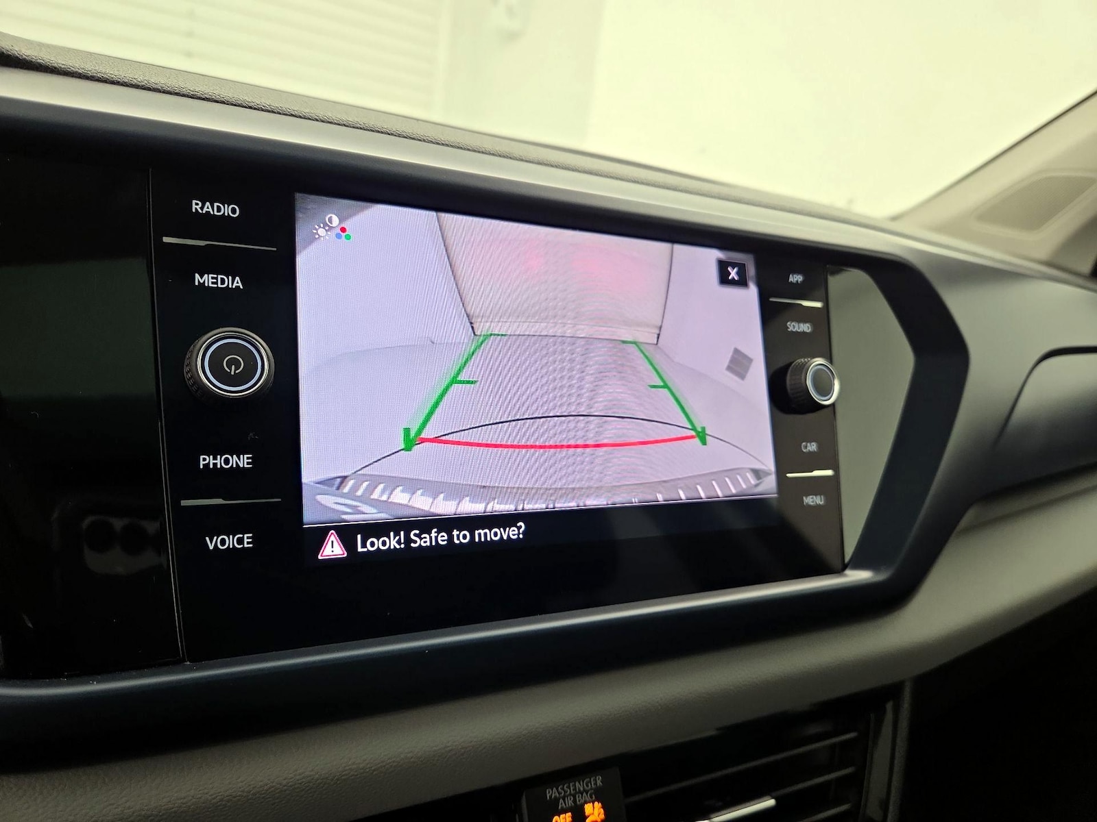 2023 Volkswagen Taos SE - Photo 15