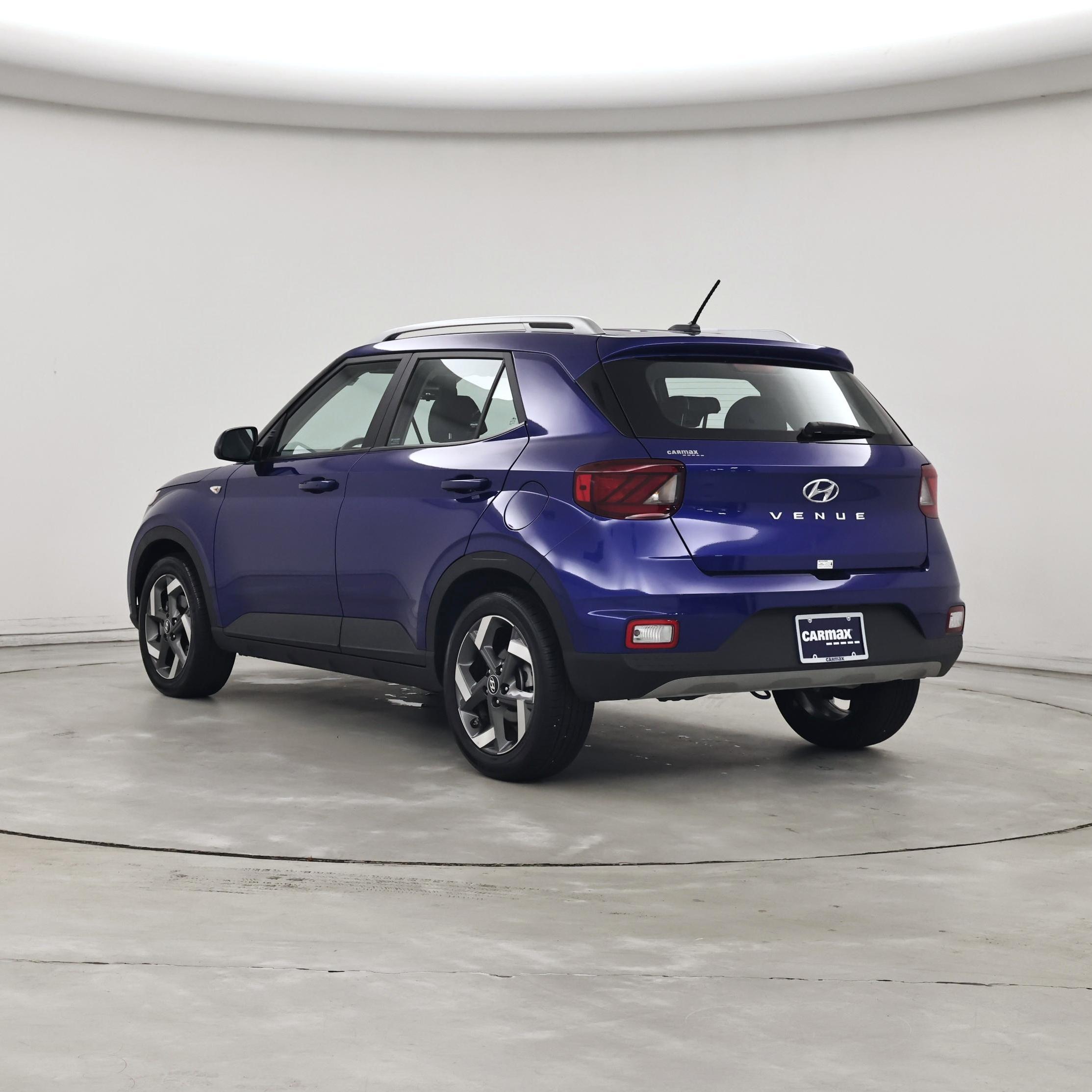 Thumbnail: 2025 Hyundai Venue - 2