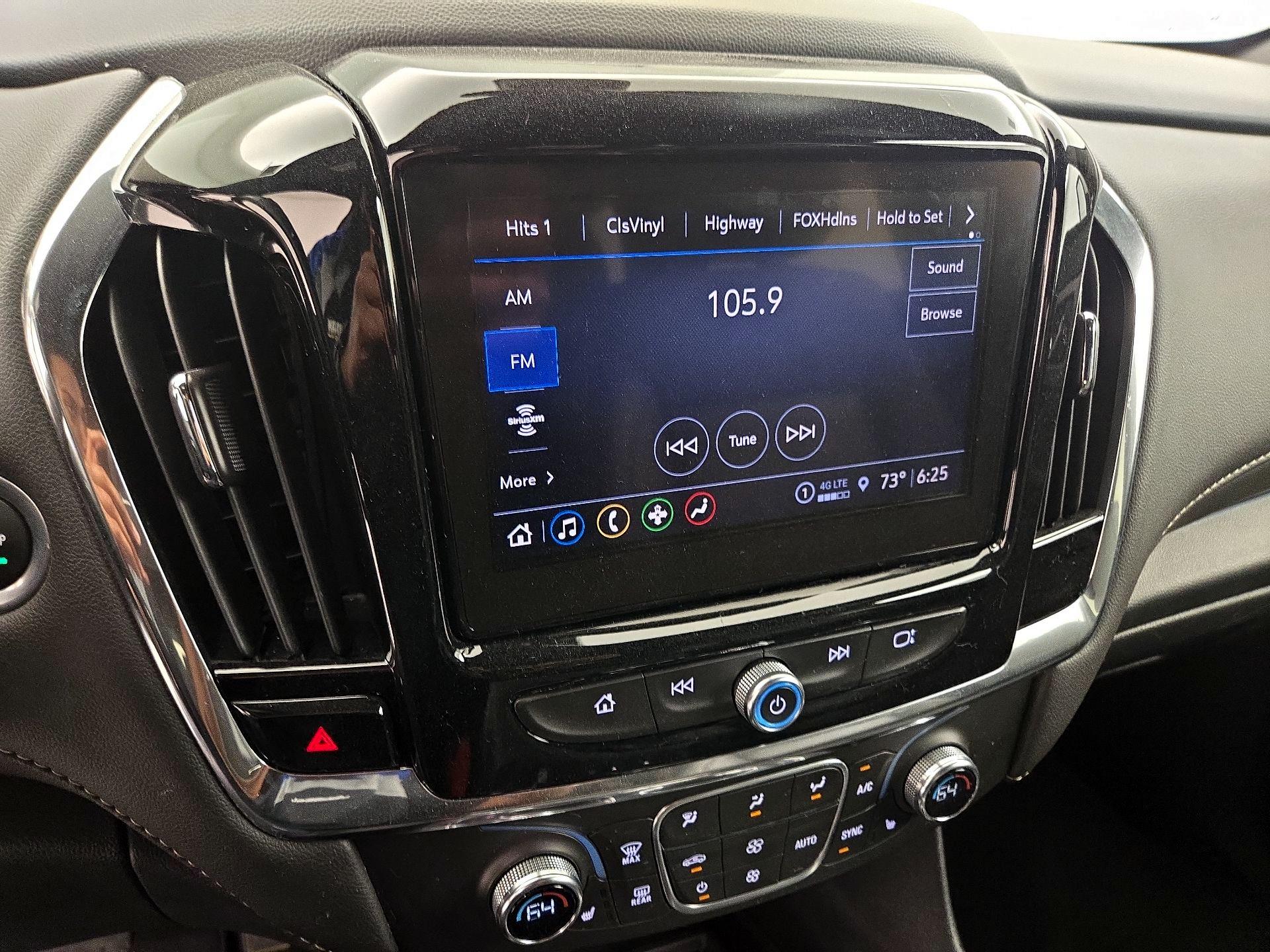 Thumbnail: 2023 Chevrolet Traverse - 15