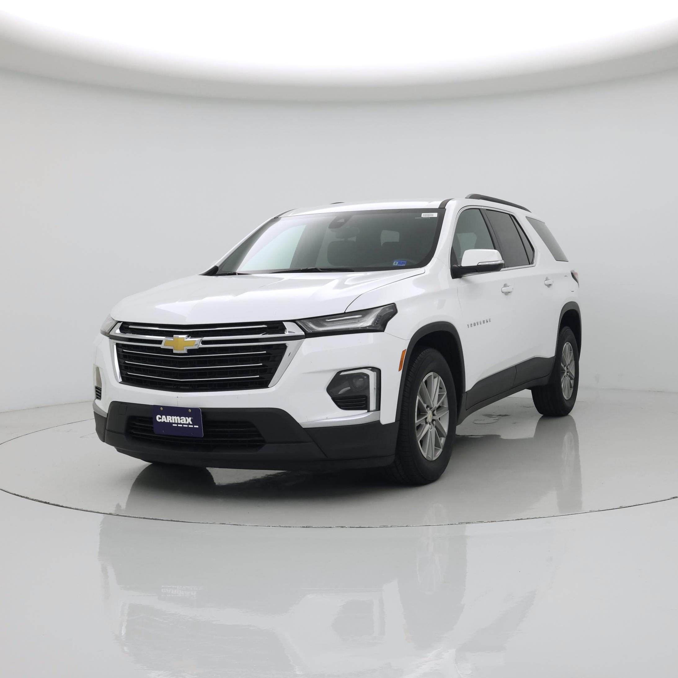 Thumbnail: 2023 Chevrolet Traverse - 4