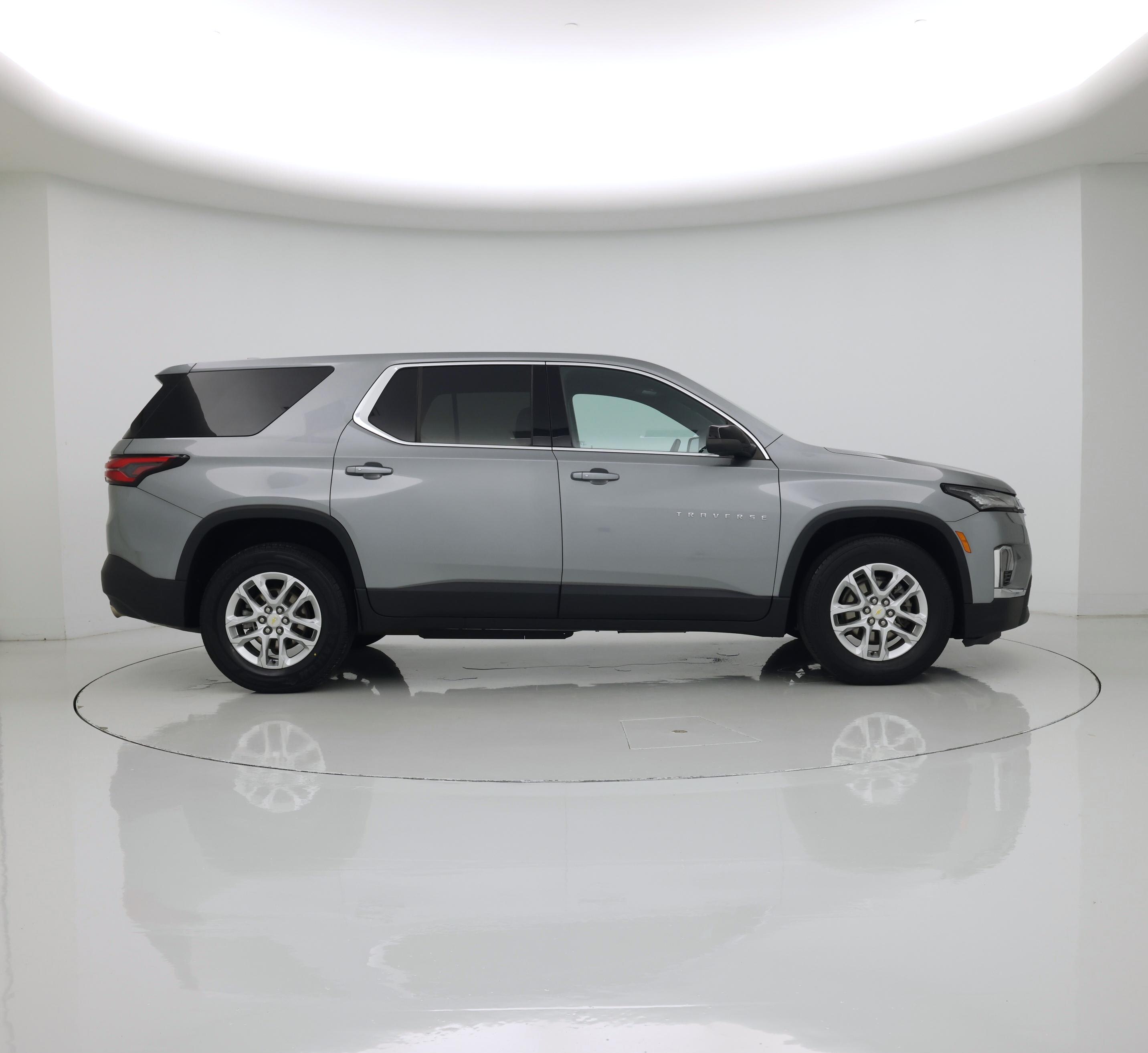 Thumbnail: 2023 Chevrolet Traverse - 7