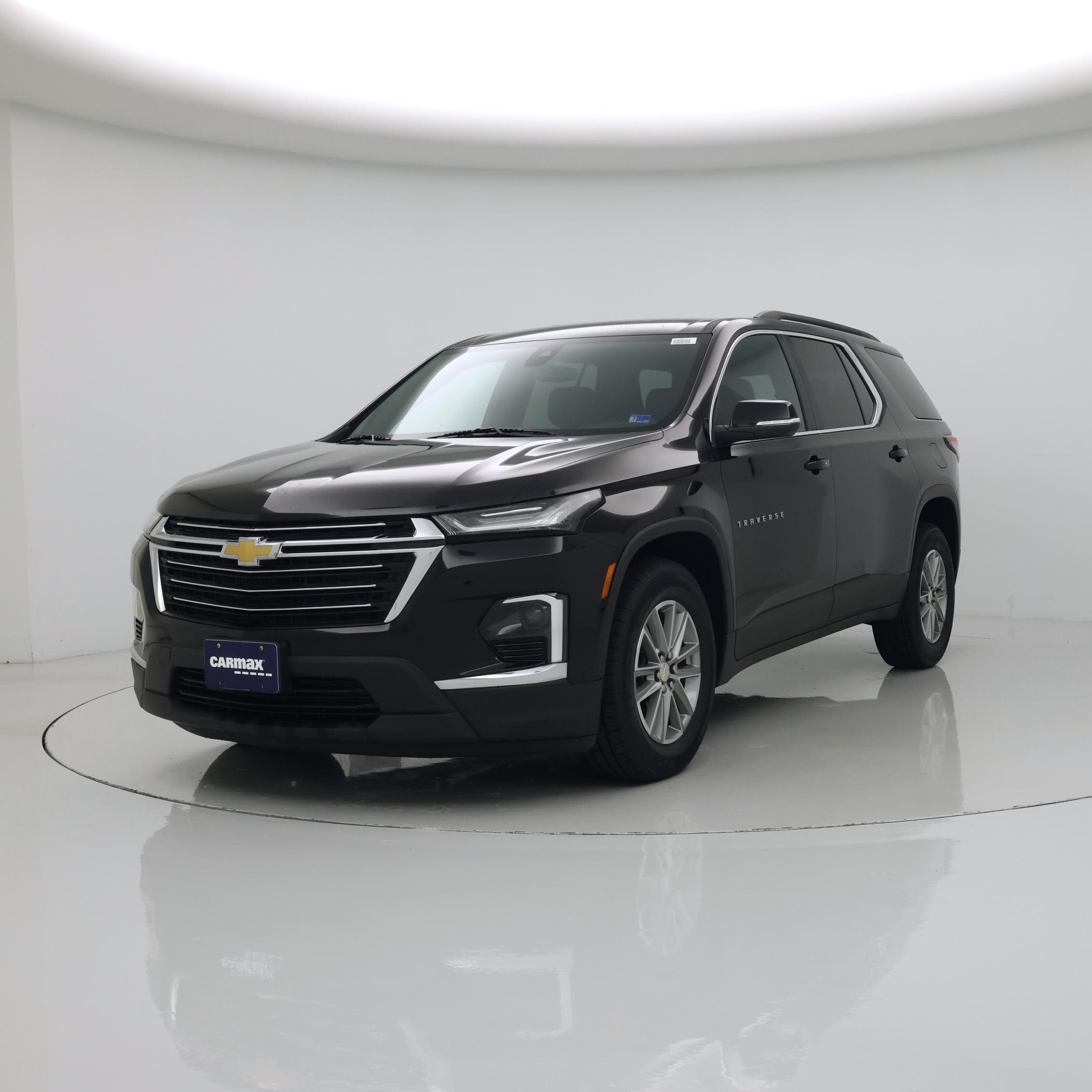 Thumbnail: 2023 Chevrolet Traverse - 4