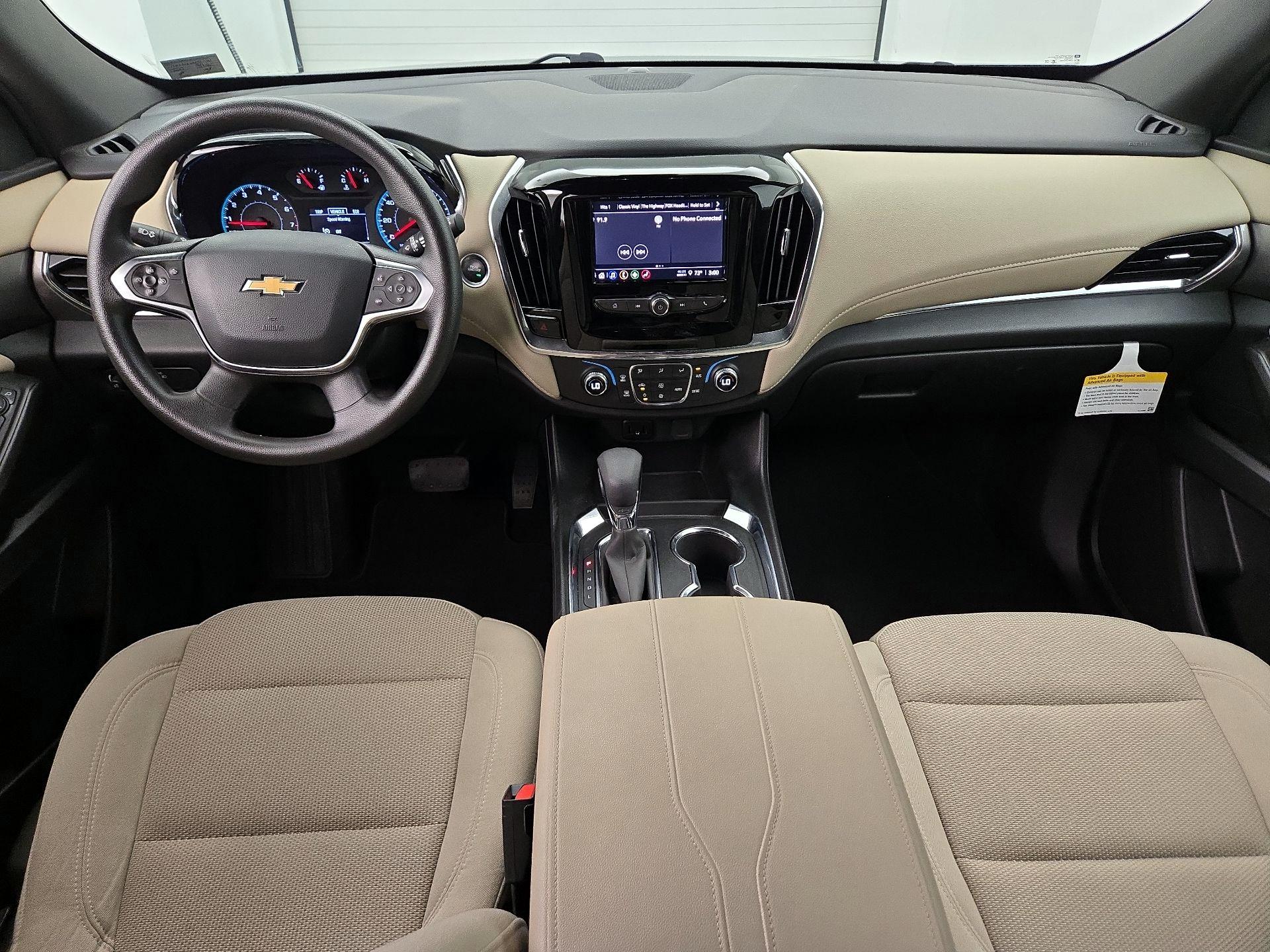 Thumbnail: 2023 Chevrolet Traverse - 9