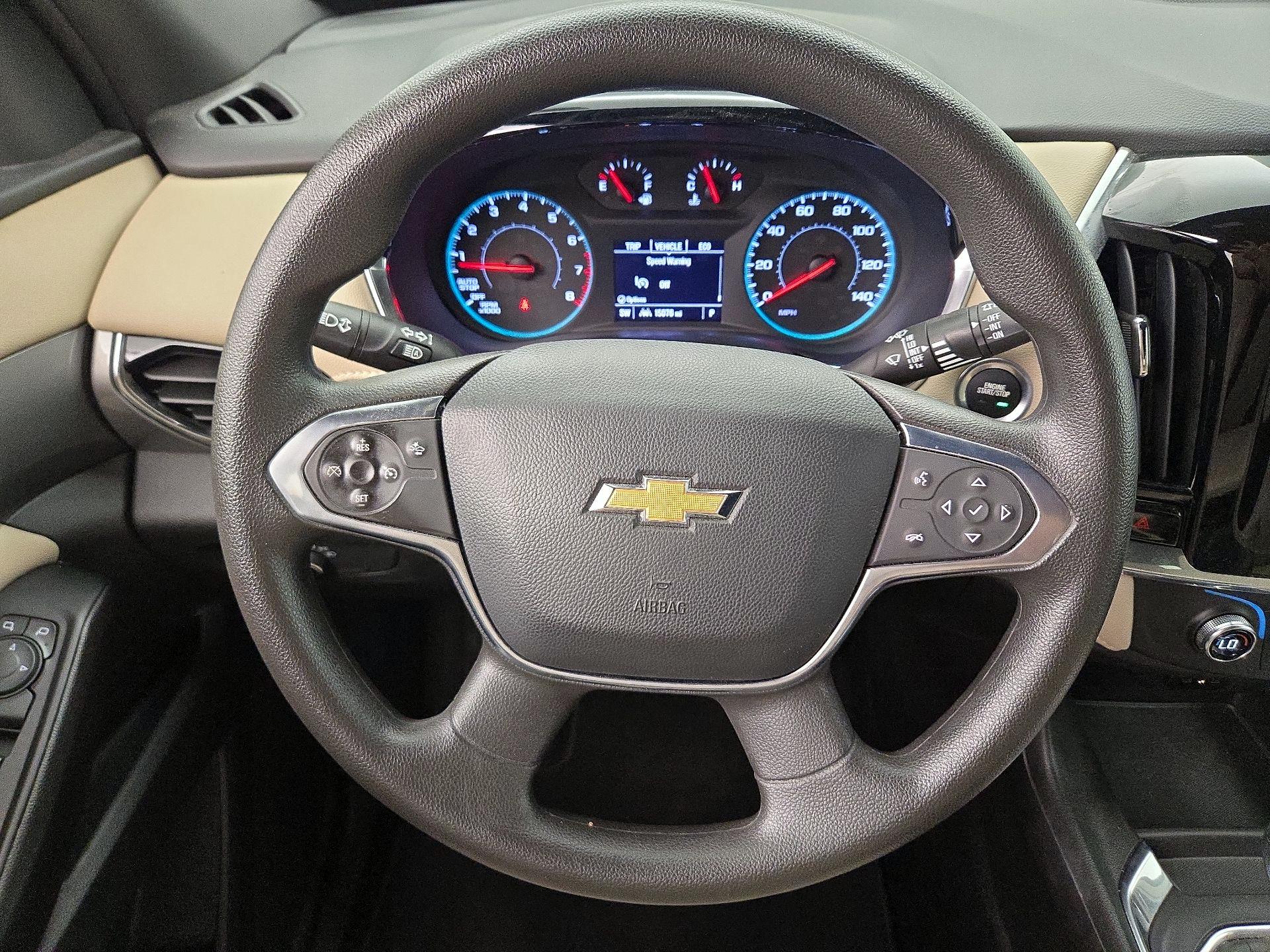 Thumbnail: 2023 Chevrolet Traverse - 10
