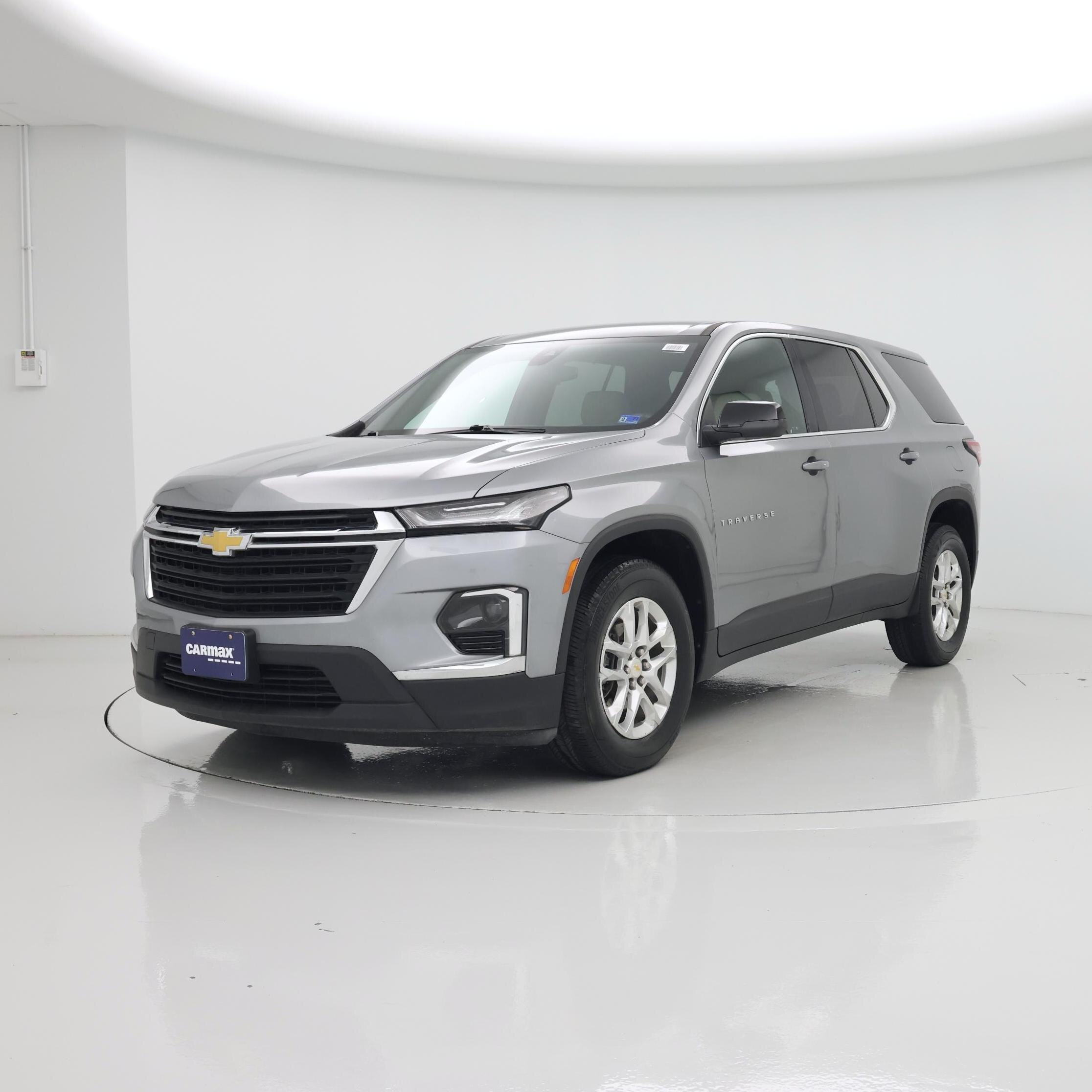 Thumbnail: 2023 Chevrolet Traverse - 4