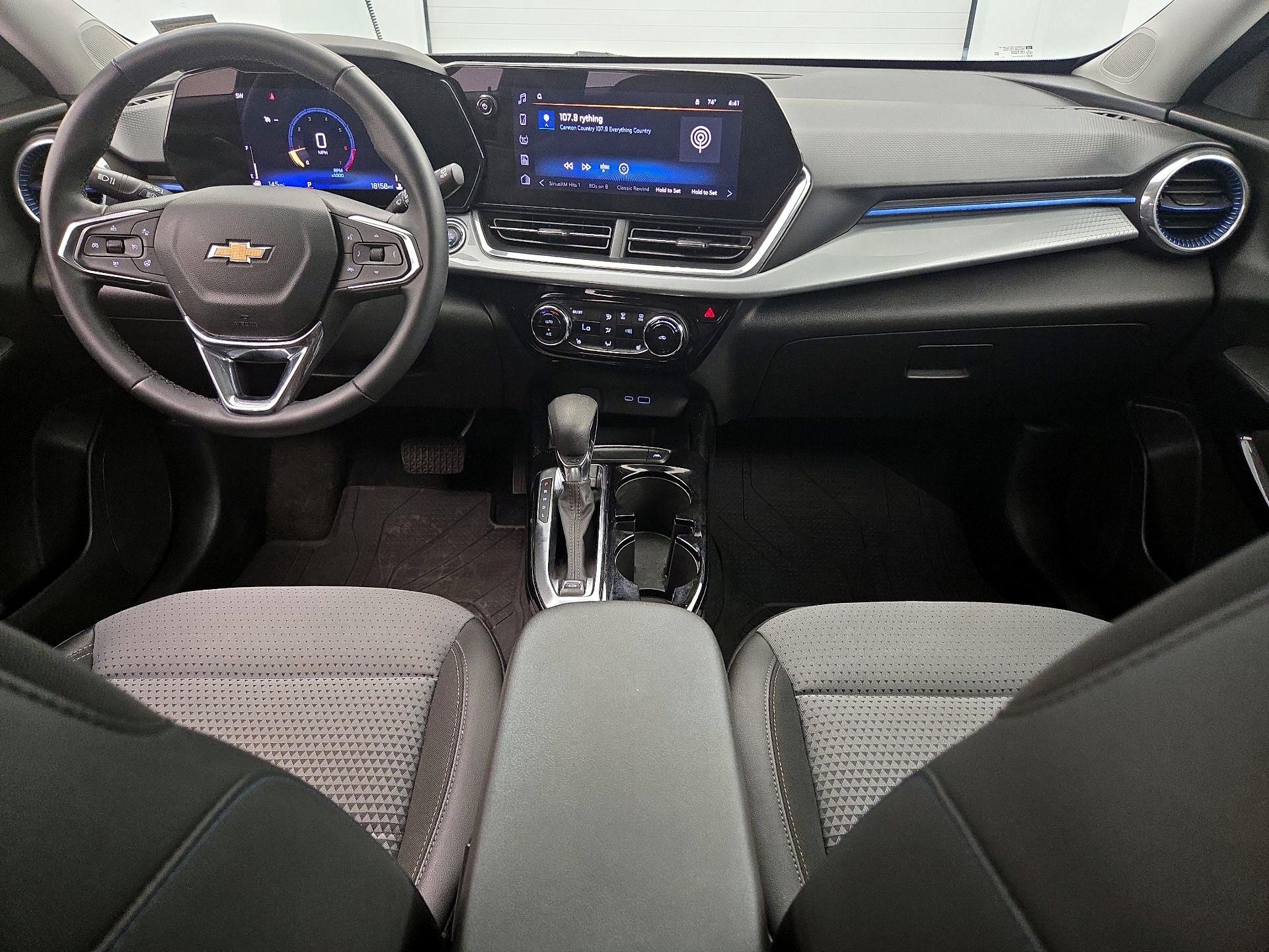 Thumbnail: 2024 Chevrolet Trax - 9