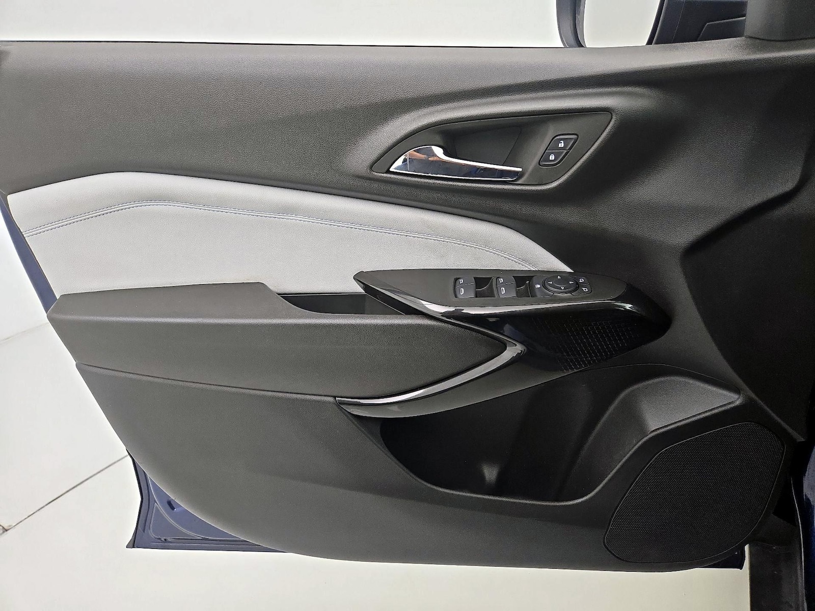 2024 Chevrolet Trax LT - Photo 13