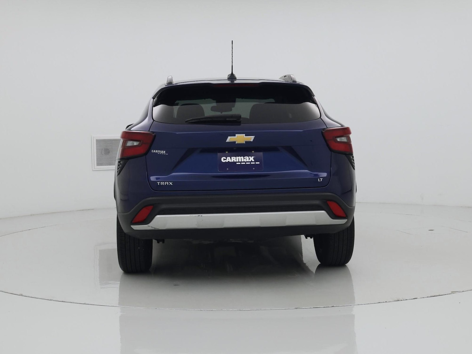 2024 Chevrolet Trax LT - Photo 7