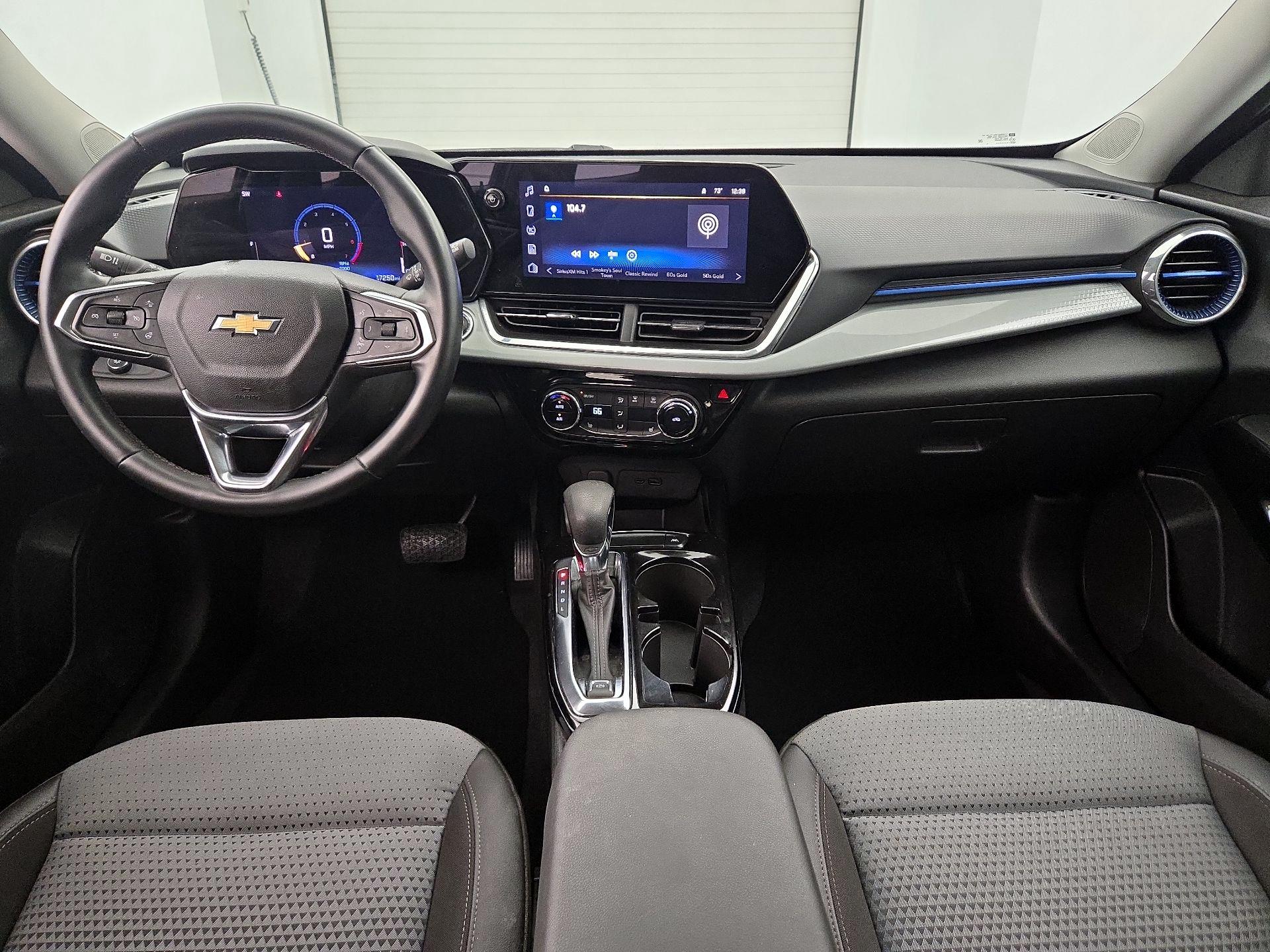 Thumbnail: 2024 Chevrolet Trax - 9