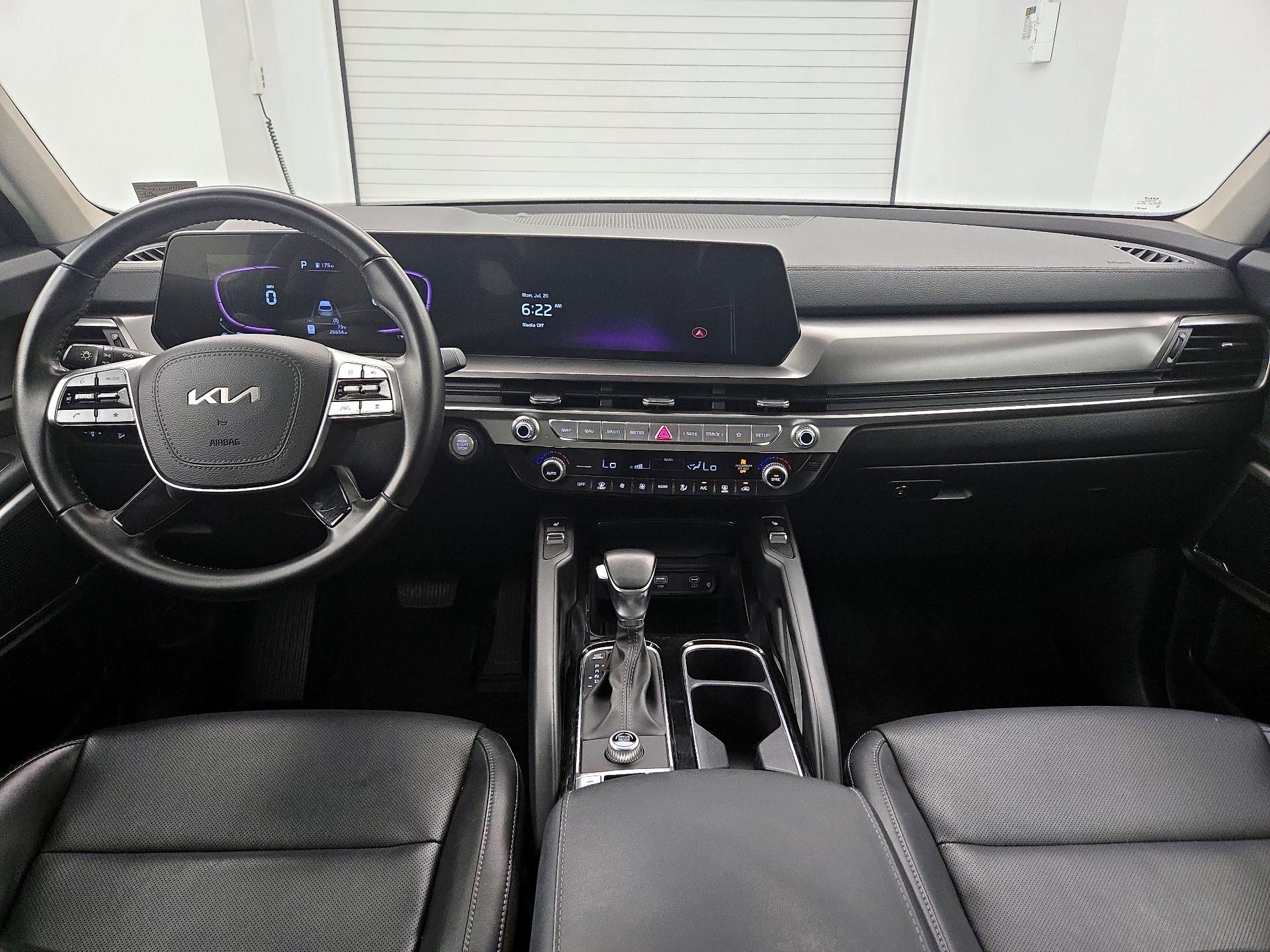 Thumbnail: 2023 Kia Telluride - 9