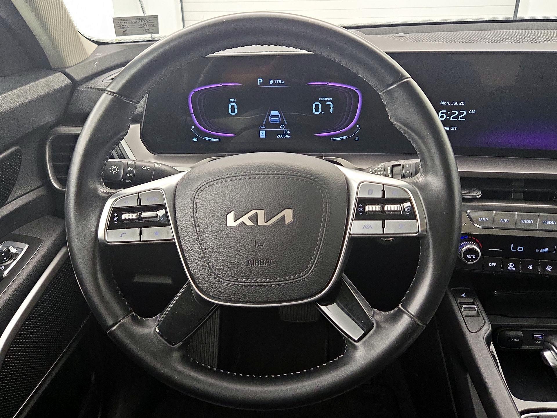 Thumbnail: 2023 Kia Telluride - 10