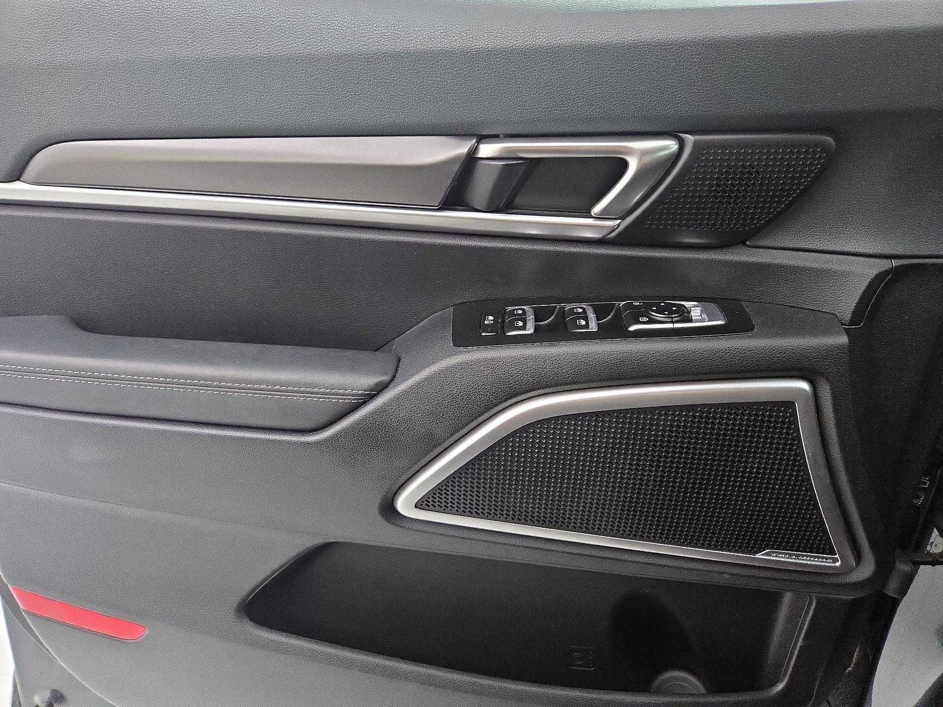 Thumbnail: 2023 Kia Telluride - 12