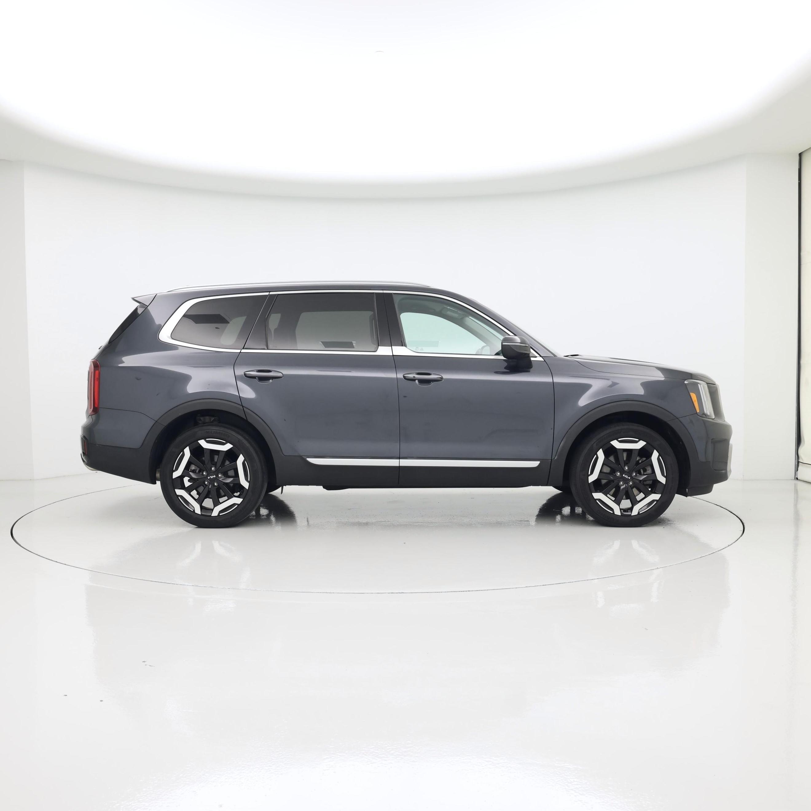 Thumbnail: 2023 Kia Telluride - 7