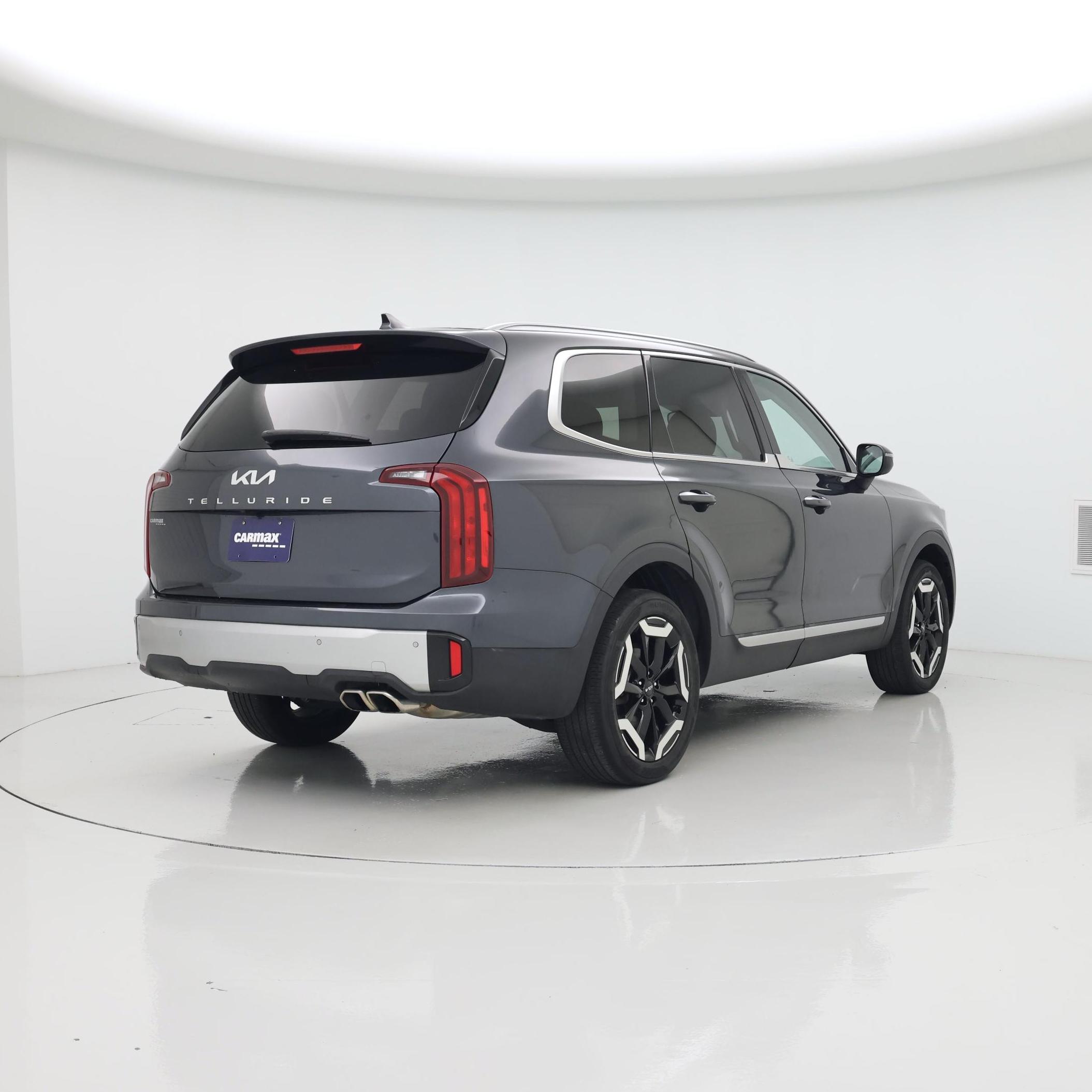 Thumbnail: 2023 Kia Telluride - 8