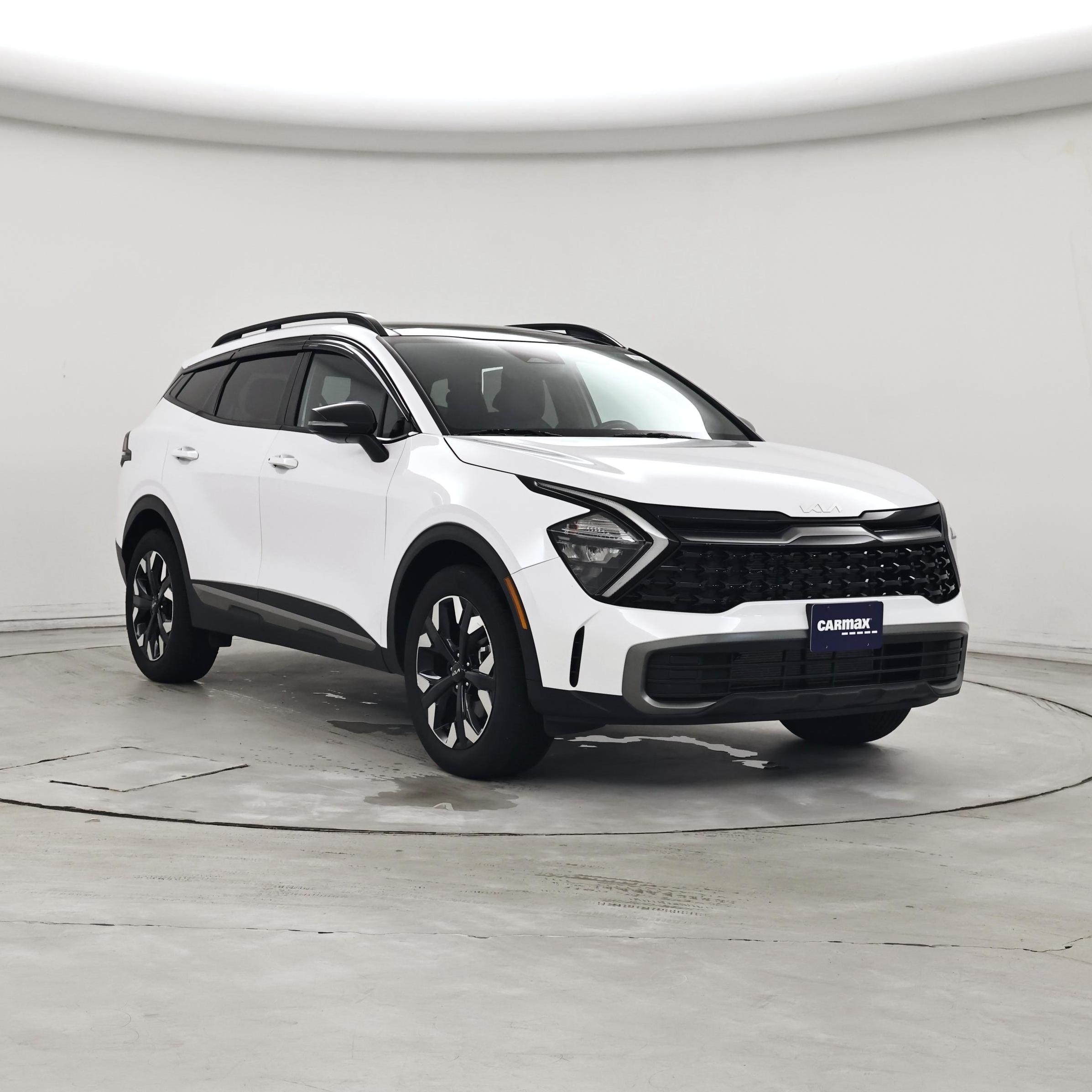White 2023 Kia Sportage SUV / Crossover All-Wheel Drive Automatic