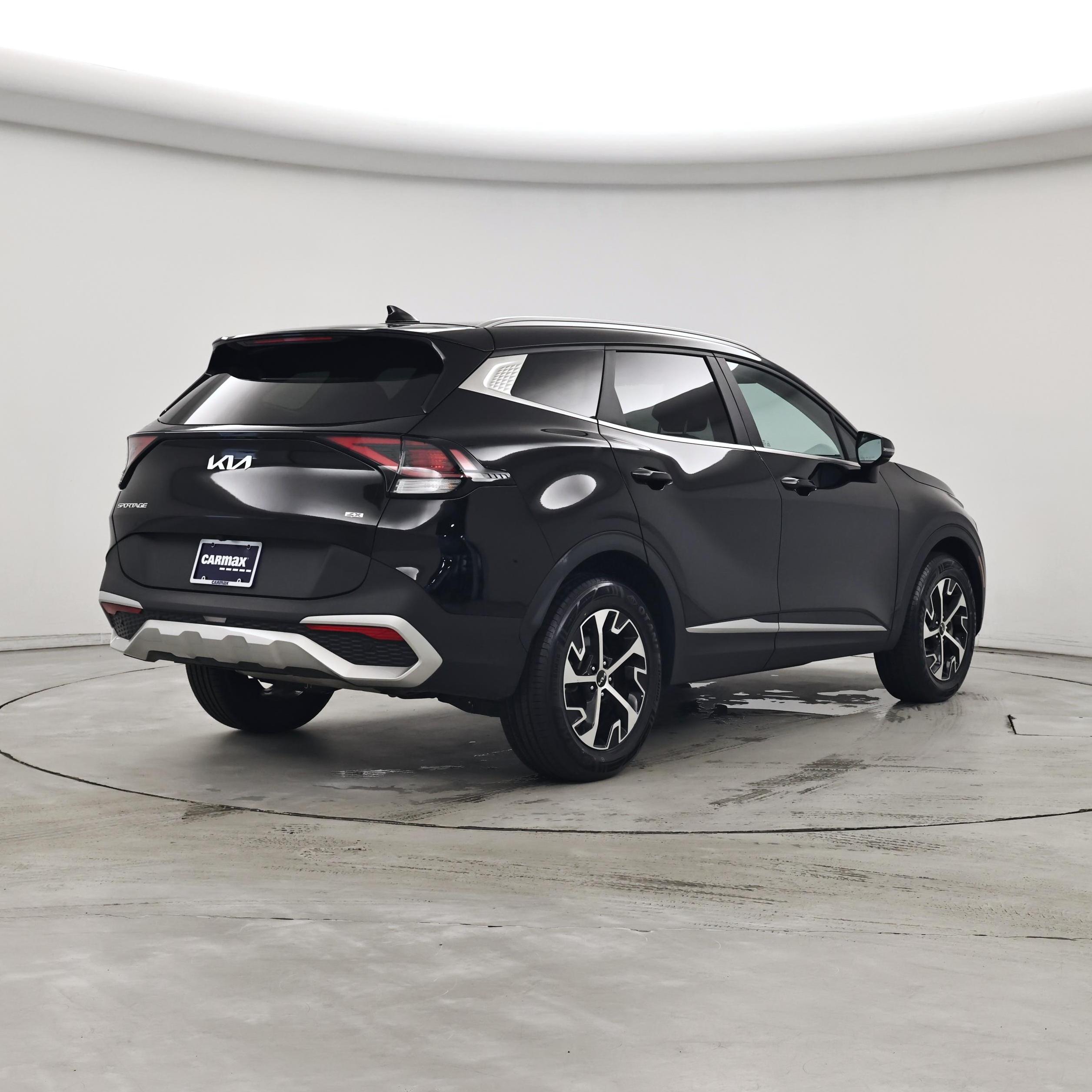 Thumbnail: 2023 Kia Sportage - 8