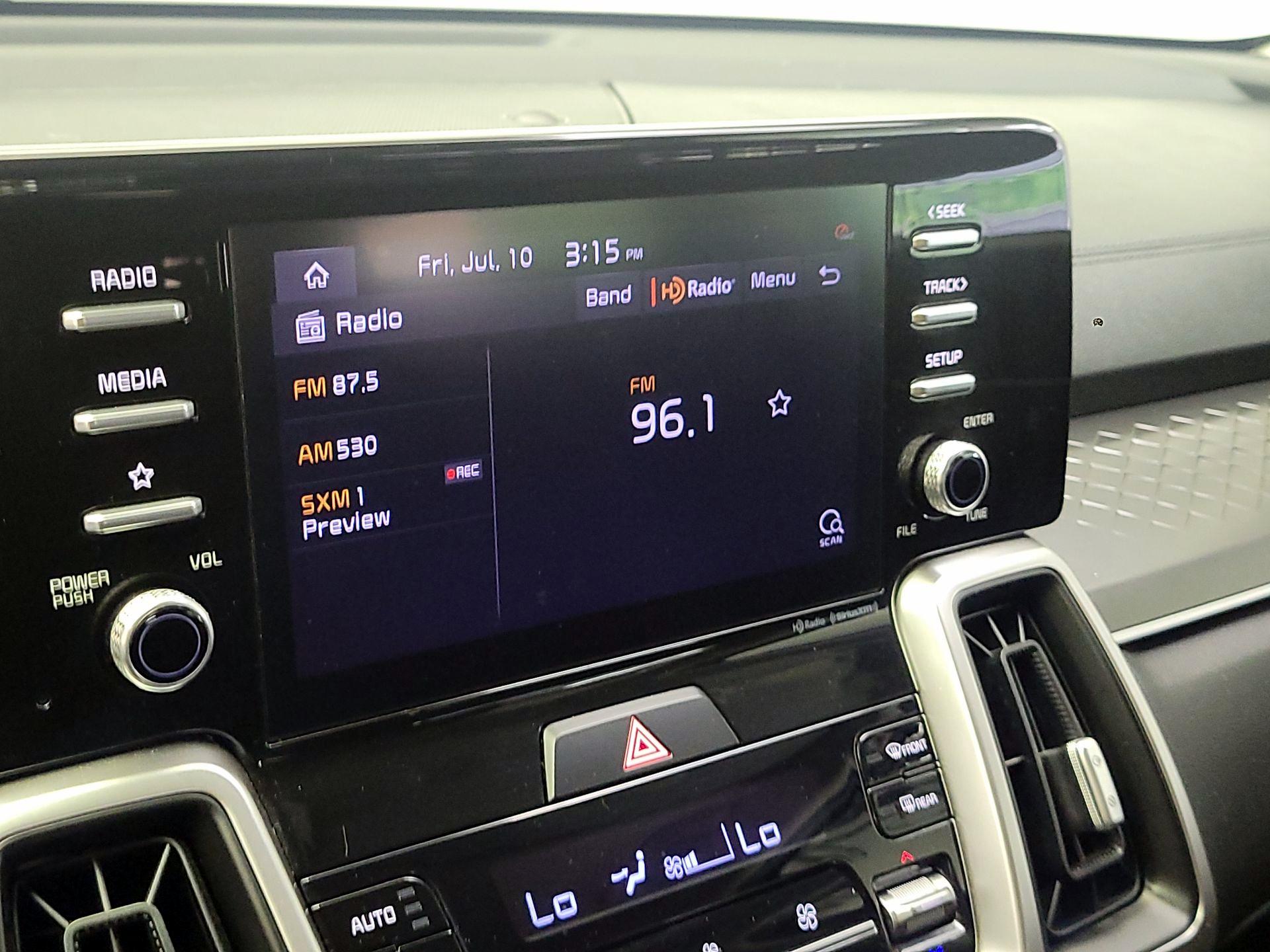 Thumbnail: 2021 Kia Sorento - 15