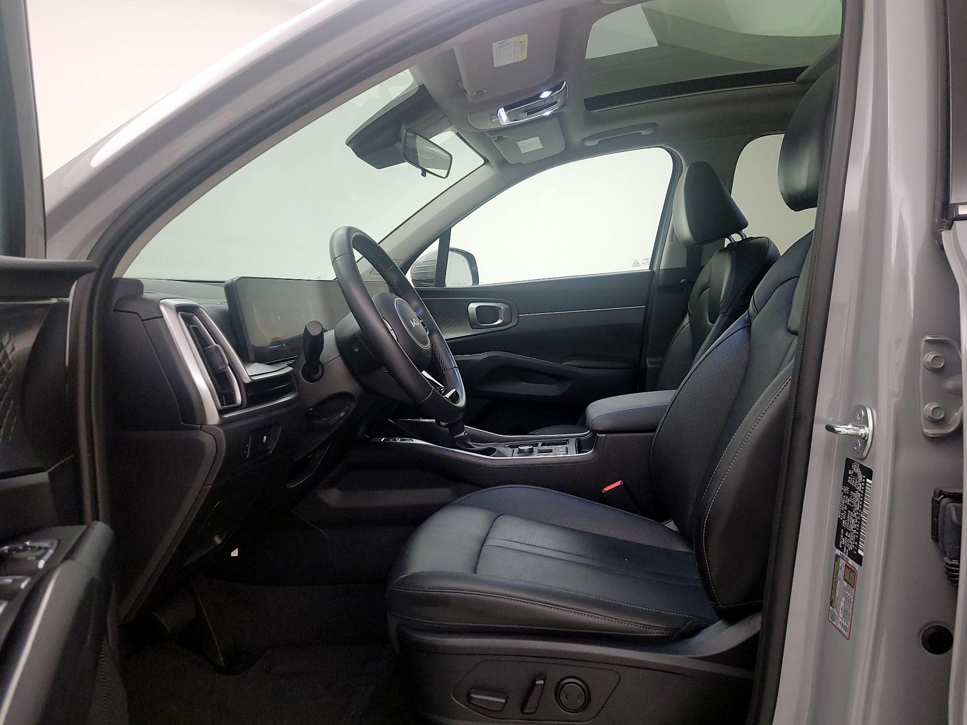 Thumbnail: 2024 Kia Sorento - 20