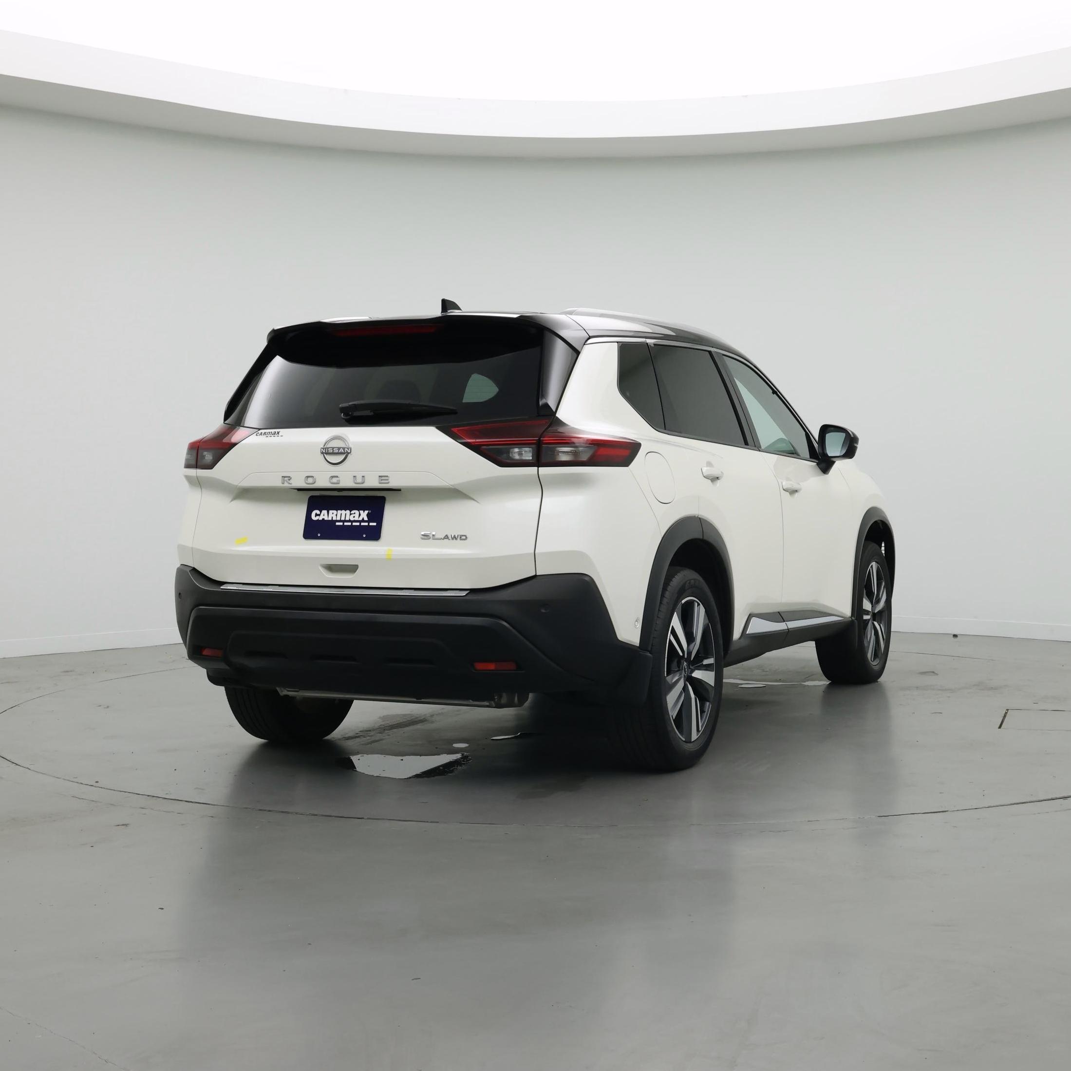 Thumbnail: 2023 Nissan Rogue - 8