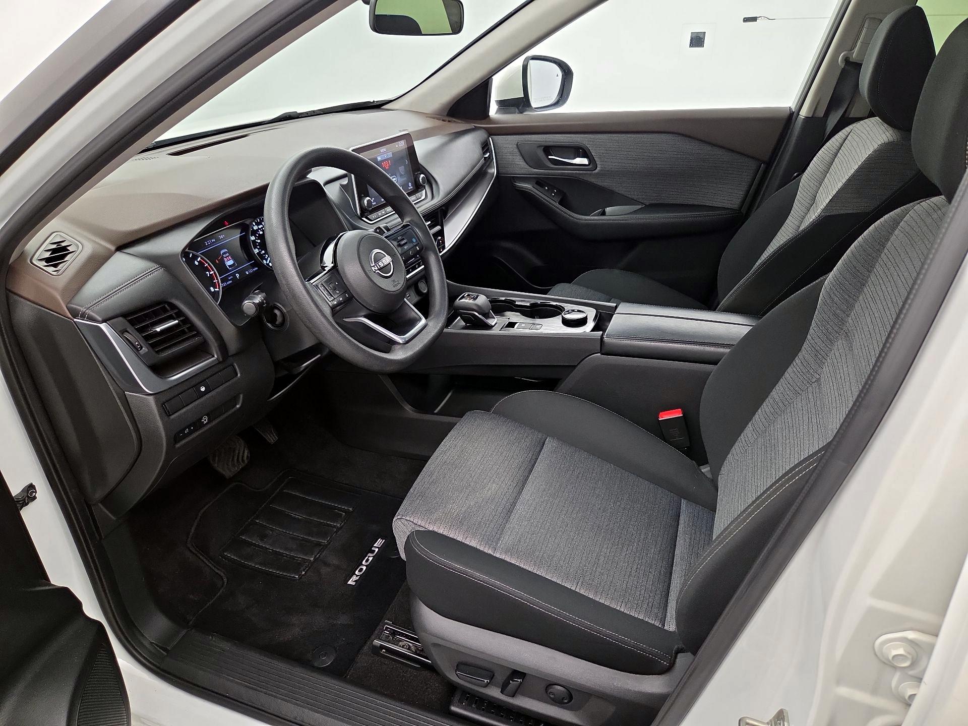 Thumbnail: 2023 Nissan Rogue - 11