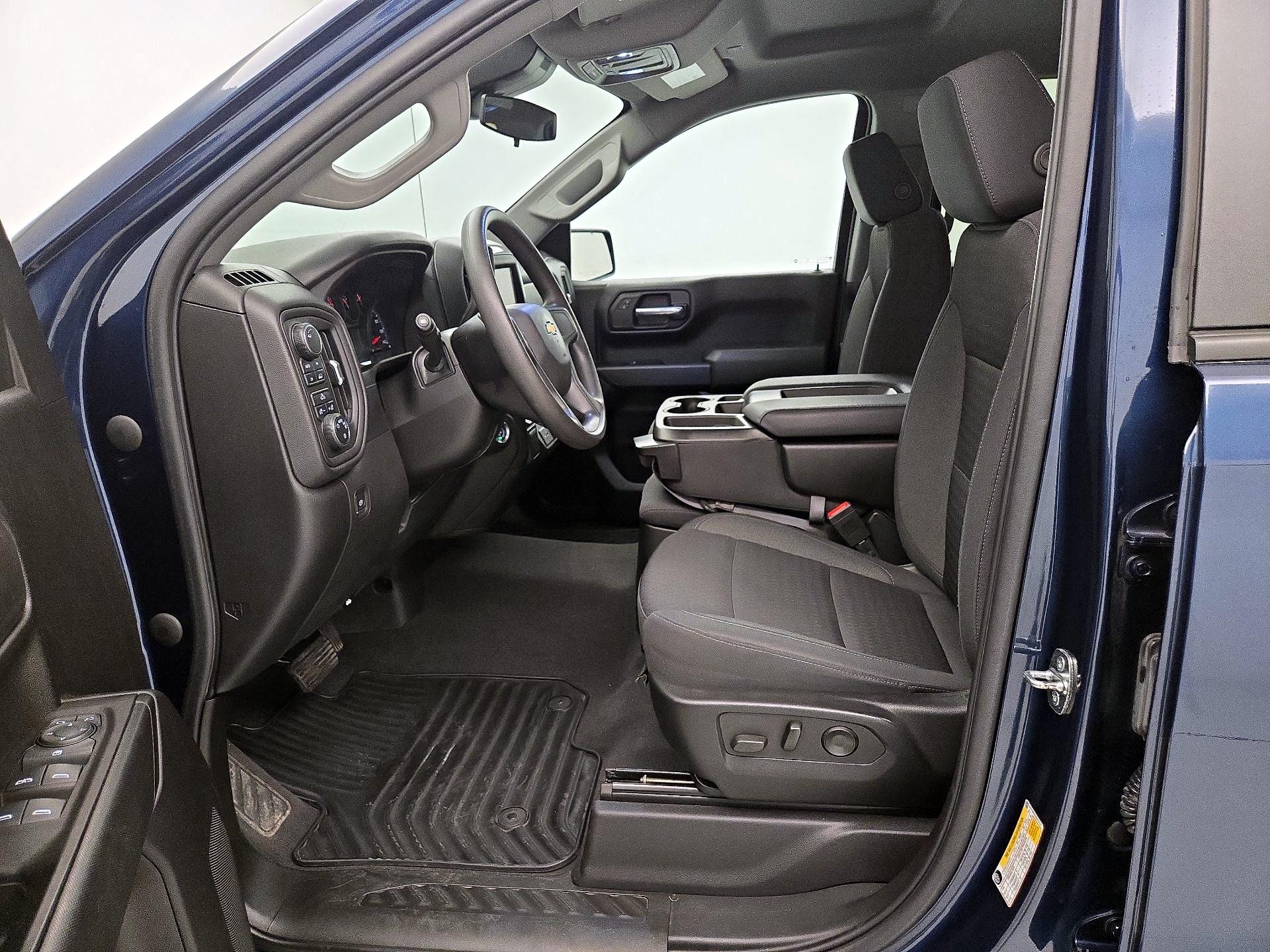 Thumbnail: 2022 Chevrolet Silverado 1500 - 11