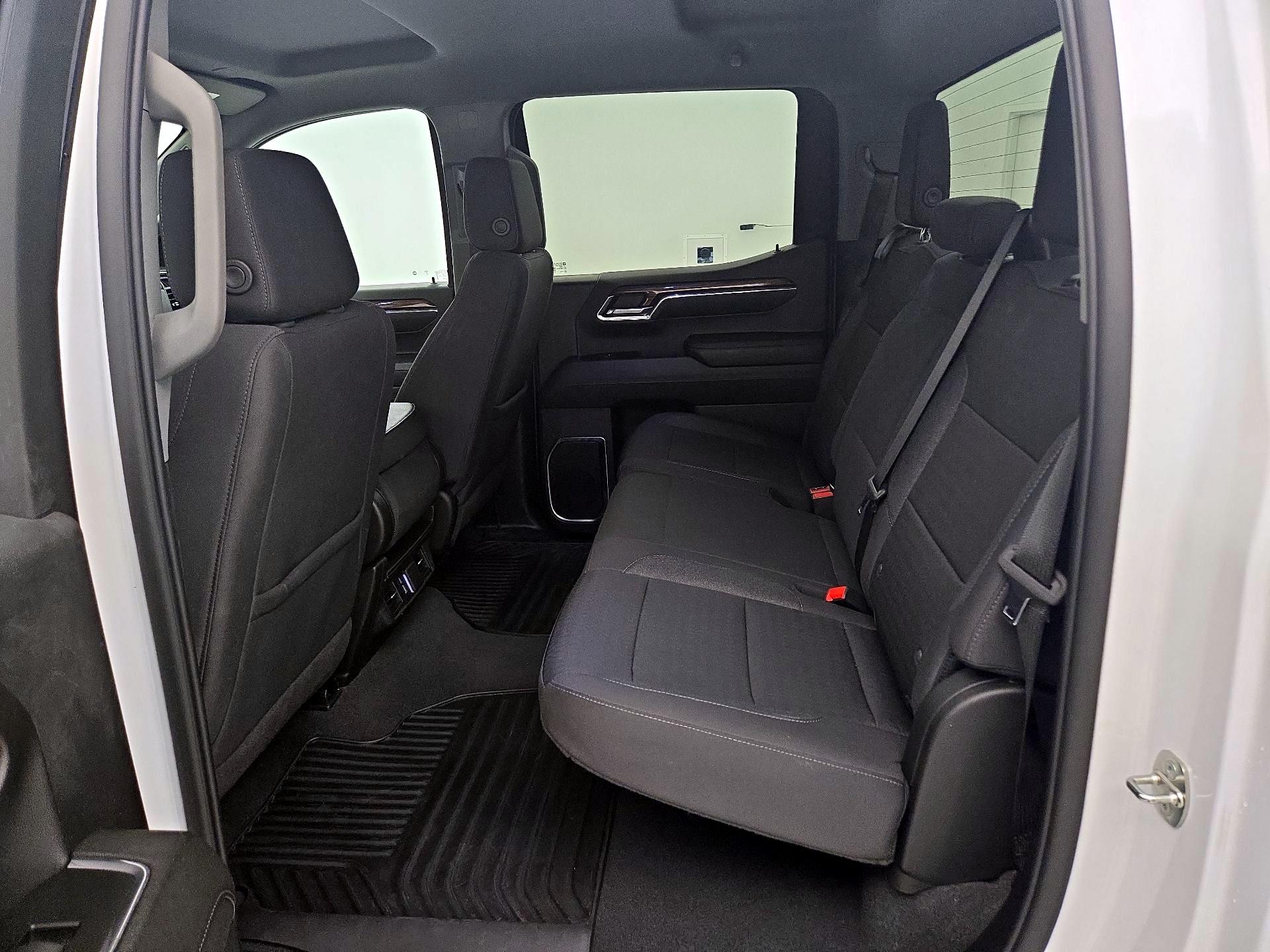 Thumbnail: 2024 Chevrolet Silverado 1500 - 20